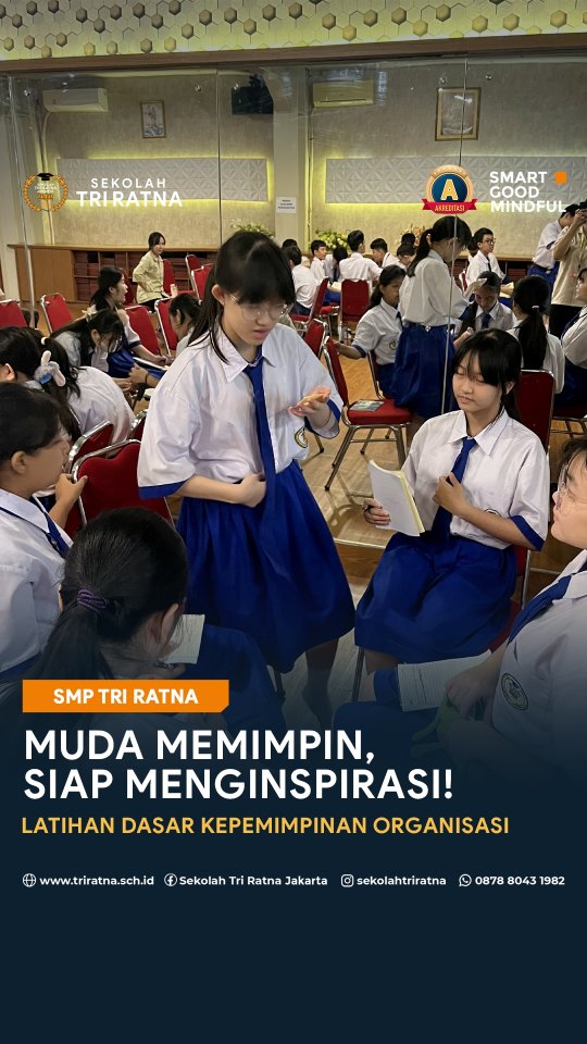 Membangun jiwa kepemimpinan sejak remaja bukan sekadar teori, itulah yang ditanamkan dalam kegiatan LDKO SMP Tri Ratna @smp.triratna . Melalui serangkaian aktivitas yang seru dan penuh makna, para siswa belajar tentang tanggung jawab, kerja sama tim, komunikasi, hingga pengambilan keputusan. Setiap momen menjadi pengalaman berharga yang membentuk karakter pemimpin masa depan.
LDKO bukan hanya tentang pelatihan, tapi juga tentang proses bertumbuh bersama. Dari yang awalnya ragu, kini menjadi lebih percaya diri. Dari yang berjalan sendiri, kini mampu bergerak sebagai satu tim. Inilah langkah awal mencetak generasi yang solid, berintegritas, dan siap membawa perubahan positif di lingkungan sekolah.
Bergabunglah bersama kami di Sekolah Tri Ratna!
🔗 psb.triratnaschool.sch.id
☎️ +62 878-8043-1982
SMART • GOOD • MINDFUL
#sekolahjakarta #sekolahbuddhajakarta #sekolahtriratna #sekolahjakartabarat #mindfulschool latihan ldko organisasi