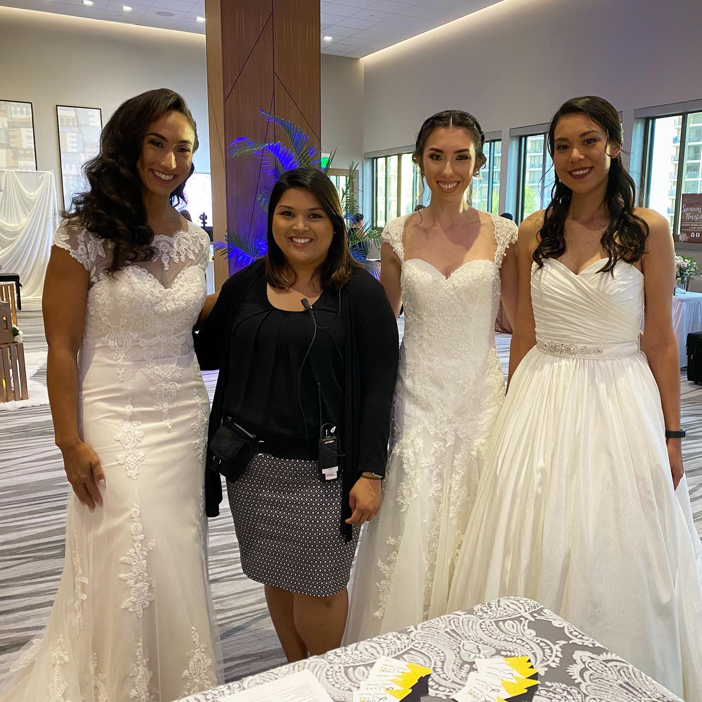 Happy International Women’s Day! Cheers to the boss babes, the brides, brides-to-be, the moms, the full-time working women and creative entrepreneurs who are constantly accomplishing so much #EachforEqual #IWD2020 #hawaiiwedding #hawaiiweddingshowcase #eventcoordinator #eventcoordinatorlife #destinationwedding