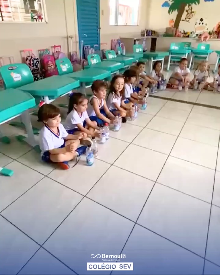 Água é vida, cuidado e futuro.
Neste Dia Mundial da Água, lembramos que preservar esse bem tão precioso é uma responsabilidade de todos.
Cada gesto consciente ensina, inspira e contribui para um mundo mais sustentável.
No Colégio SEV, educar também é formar cidadãos que compreendem o valor da natureza e a importância de cuidar dela todos os dias.