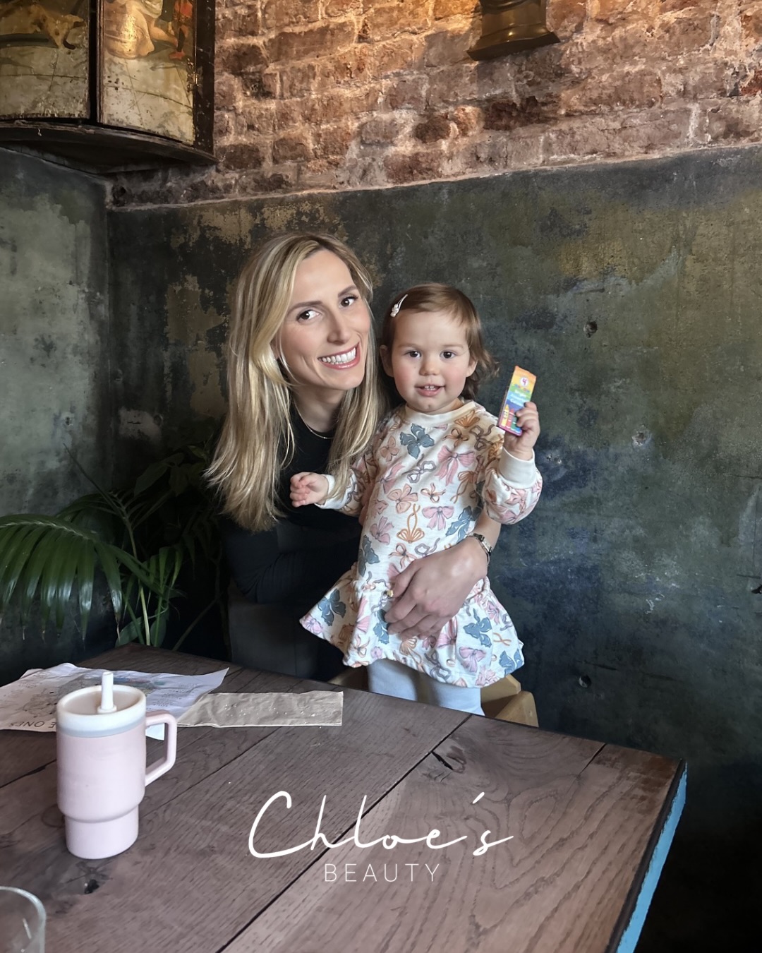 Happy Mother’s Day to all the amazing MAMAS out there ✨
Today we celebrate you showing up with love, strength and care every single day.
Sending extra love to those missing their mums, those longing to become a mum, and anyone who may have found today a little difficult. 🤍
From all of us at Chloë’s Beauty, we hope your day was filled with love, appreciation and a little time for yourself. Happy Mother’s Day. 🌷