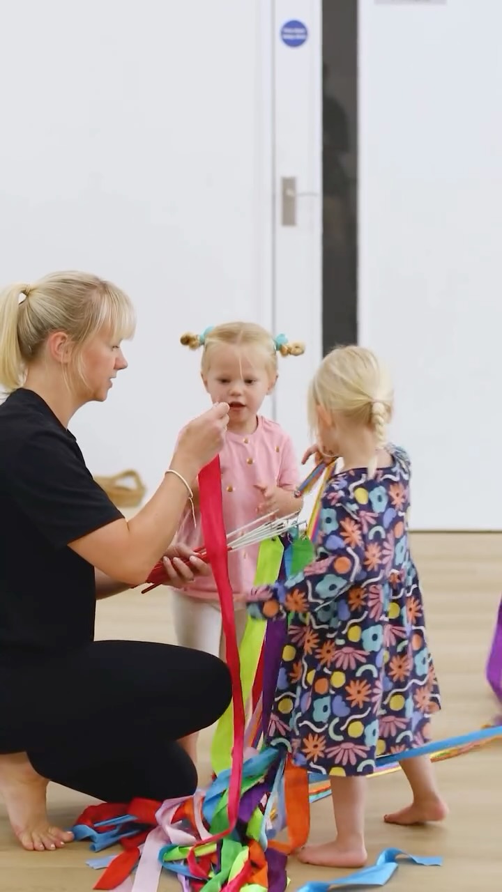 ✨🌈 which colour ribbon are you choosing? 🌈✨
Dance with all the colours of the rainbow with us TOMORROW in our Creative Movers class!! 🌟
Each class takes children on an imaginary journey with endless themes. An energetic warm up is followed by physical skills development, as children learn structured movement material. Creative intuition is encouraged with a closing creative exploration to dive deep into their imagination 🫶🏻
Each session will explore movement in a new way and help to develop physical skills, harness musicality and empower confidence in young children.
📆 Thursdays
🕘 9.45am-10.30am
📍 Unit 7 Riverside Park Industrial Estate
📸 @ndaproductions_
Check us out: www.dorsetcreativedance.co.uk
Emails us: info@dorsetcreativedance.co.uk
Call/whatsapp us: 07759 949478