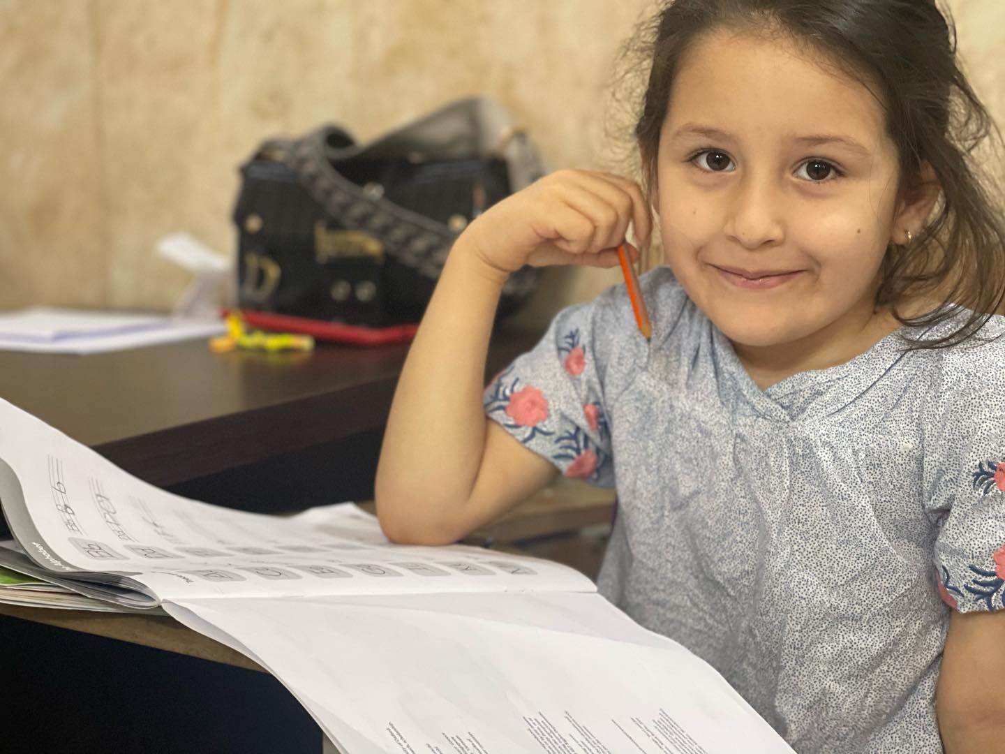 Waging peace through education! Summer English classes for kids at Hope Family Center! #n2n_wagingpeace #n2n_hopefamilycenter