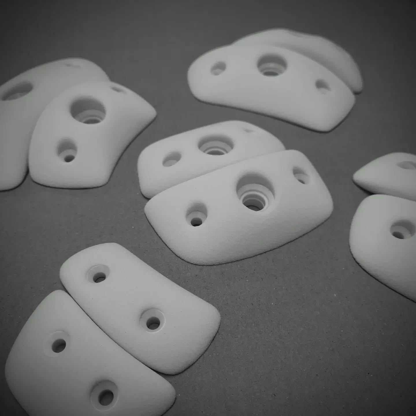 CLASSIC Edges 03 - for more content follow @climbmania.de #climbmania_de #climbmania #climbingholds #climbing #climb #climbing_is_my_passion #shapes #bouldering #boulder #routesetting #routesetter #routesettersofinstagram #klettern #klettergriffe #kidsclimbing