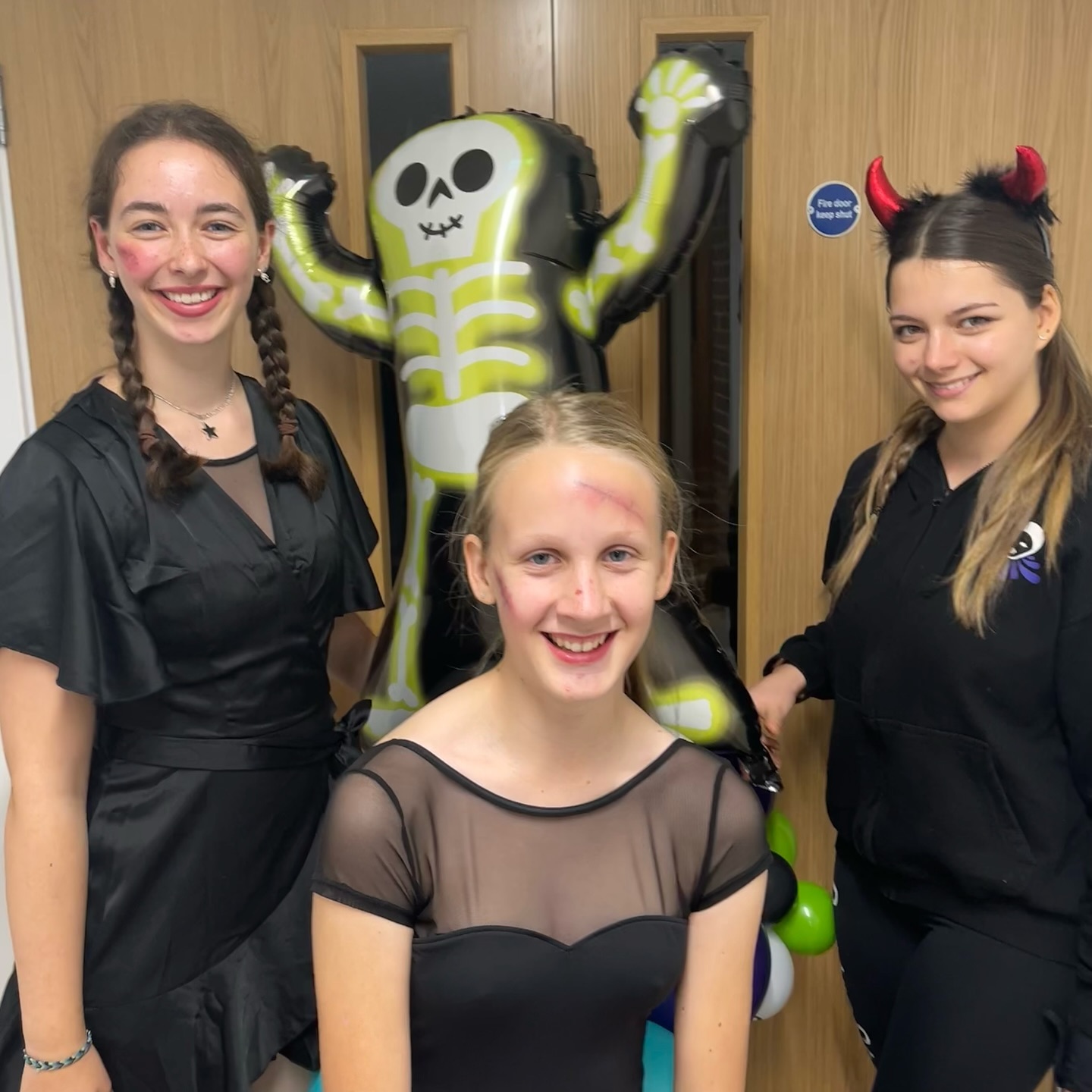 #WayBackWednesday to our Seniors at Halloween Week showing us some of their awesome make up skills ππ©Έ
For some of our Seniors, this was their last Halloween Week with us! π₯Ή