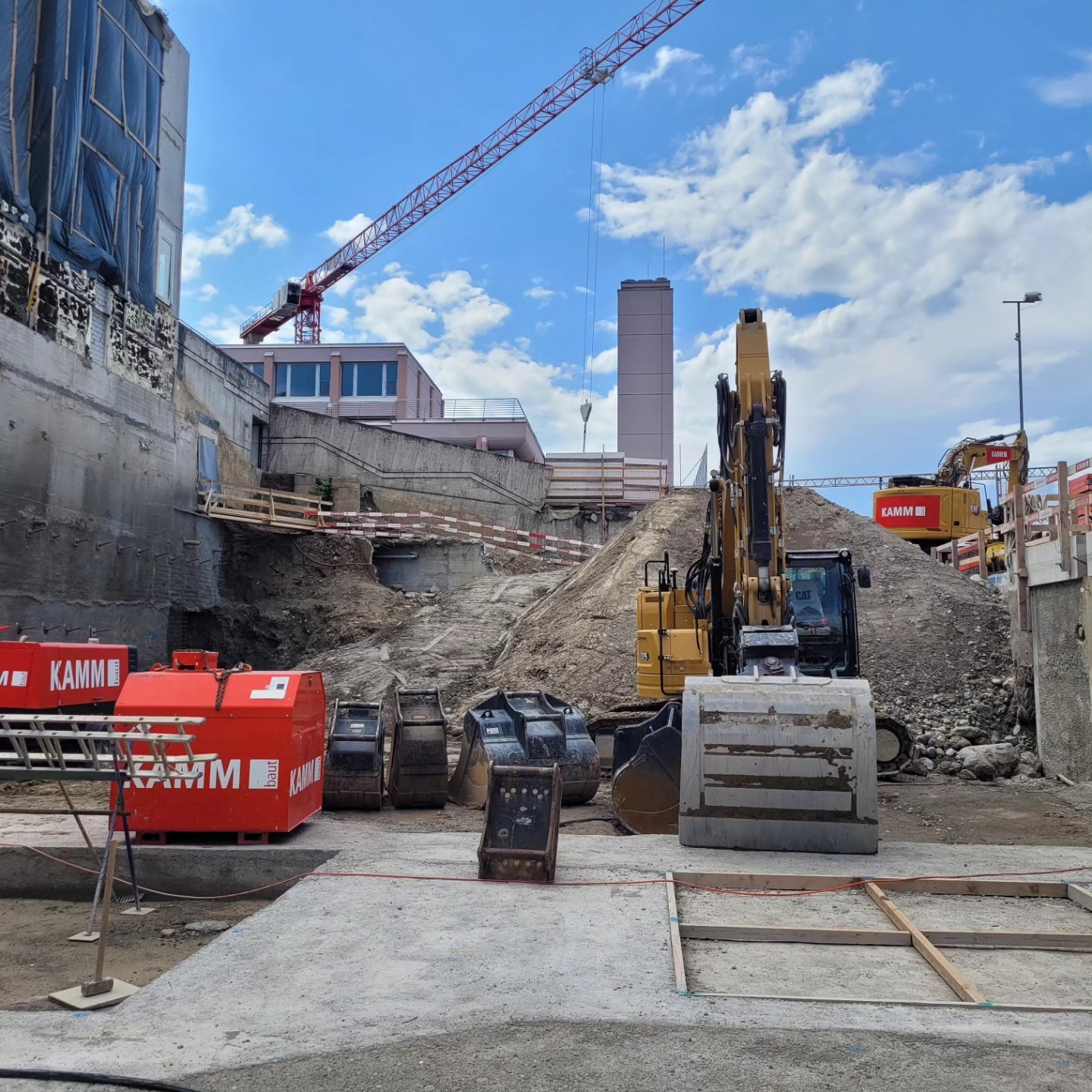 #kamm_baut #Cat
Vielä Dank für die vielä verschidnigä Ufträg🇨🇭