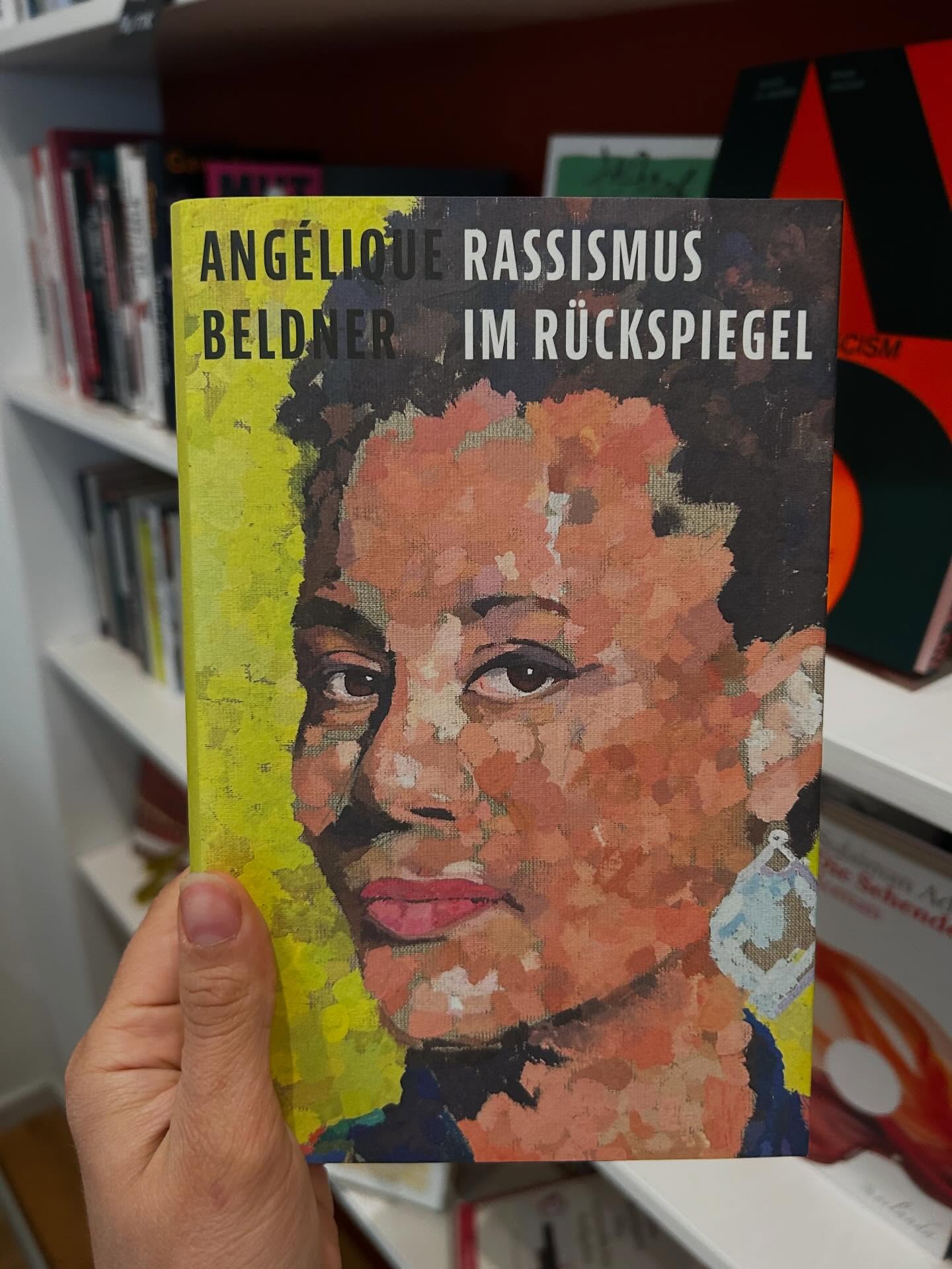 📚 Aktionswoche gegen Rassismus – Tag 4
Unsere heutige Empfehlung:
„Rassismus im Rückspiegel“ von Angélique Beldner
Ein persönlicher Blick auf Rassismus in der Schweiz – ehrlich, nahbar und eindrücklich. Angélique Beldner erzählt von Erfahrungen, die oft übersehen oder unterschätzt werden, und macht sichtbar, was viele Menschen täglich erleben.
#aktionswochegegenrassismus #gegenrassismus #buchtipp #angéliquebeldner schweiz vielfalt buchempfehlung bücherliebe