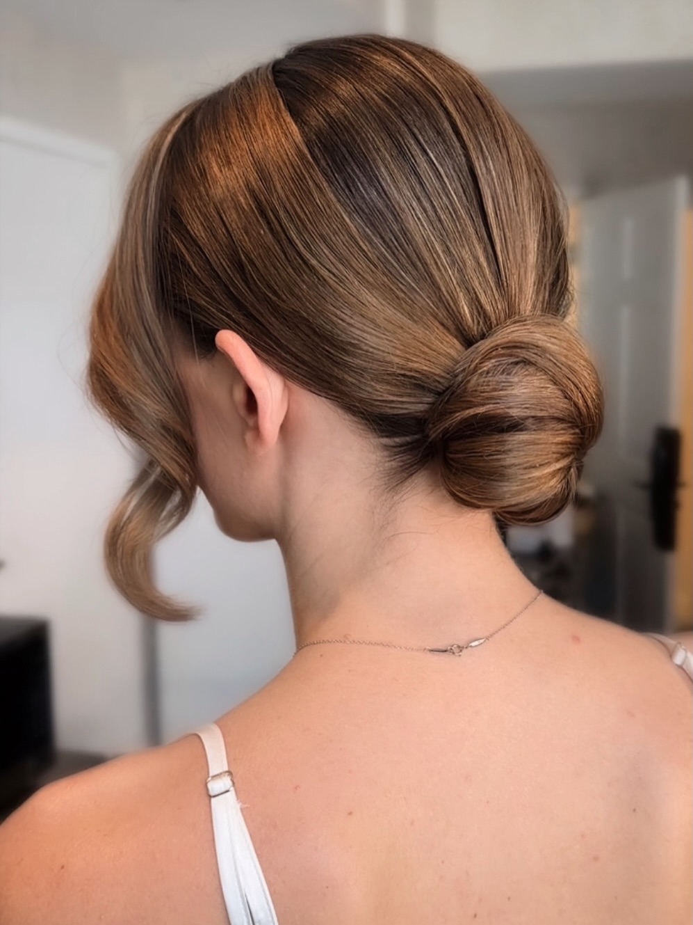 A few thoughtful refinements from trial to wedding day ✨
Her trial featured a high, textured French twist, but for the wedding we transitioned to a low, clean bun: timeless, elegant, and perfect with her overall bridal look.
For makeup, we focused on comfort and longevity:
• Lash extensions instead of strip lashes so she could enjoy them all weekend
• A soft matte complexion for long-wear photos and dancing
• Minimal top liner since the extensions already created beautiful definition
The magic of a trial is in the adjustments!
Small changes from trial to wedding day can make the look feel even more you, and ensure everything lasts 🩷
Hair & Makeup: @alexandraweddingsco
#baltimorebride #bridalsoftglam #bridalmakeupartist #marylandmua #baltimorewedding
