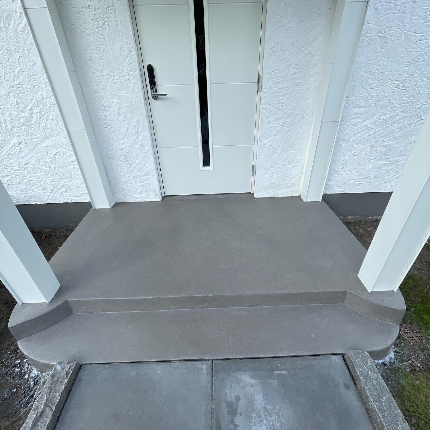 Trapp med Microcement
(Aquaciment XL)
#designcement #trapp #jtbyggmurputs
Mtrl. Från @designcement.se