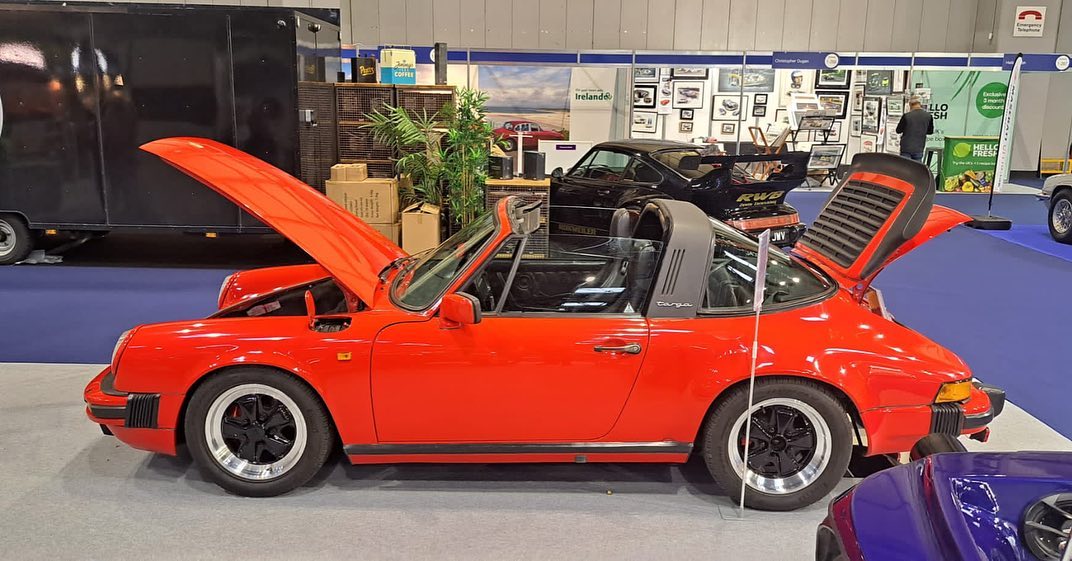 We are at the NEC CLASSIC CAR show today with the amazing electric 911 and the latest electric innovation the Mika Beach buggy come along and check us out! #porcheelectric #classicporsche911 #beachbuggy #ev #electriccars