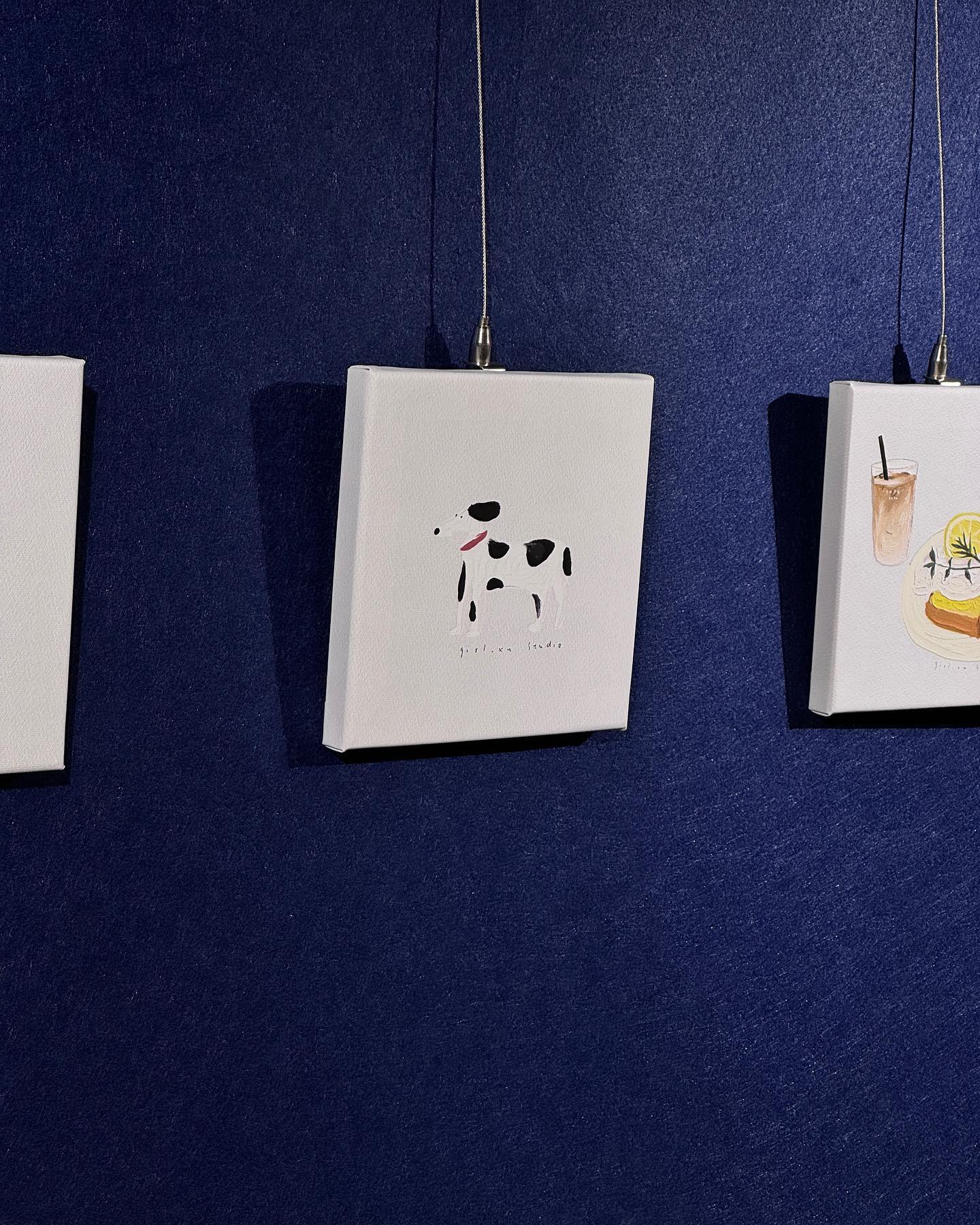 LET's Go Party Exhibition
周六在中山甜桃美术馆的联合展有我的系列作品展出,又没能去到现场,但期待大家去替我合照😆 (布展花絮)