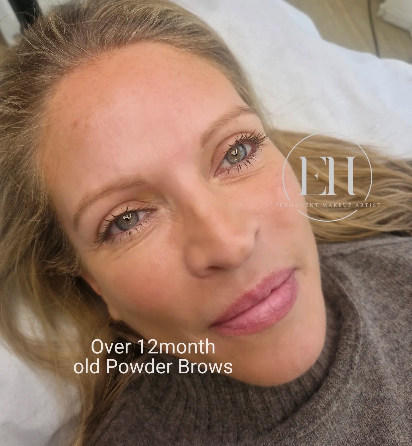 Some permanent makeup doesn’t always age softly and gracefully… but permanent makeup by me does.
This is another example of my work over a year healed. The brows are still a beautiful soft brown — no grey tones, no harsh colour change. The pigment is gently fading from the skin, exactly as it should, preparing the brows perfectly for a refresh Colour Boost session.
This is something very important to see.
How many artists are honest enough to show you fully healed results and how their work actually ages in the skin?
I believe in complete transparency and honesty, and I’m never afraid to show the real journey of permanent makeup.
#ehpermanentmakeup #powderbrows #permanentmakeupstalbans #stalbansmums #naturalbrows
