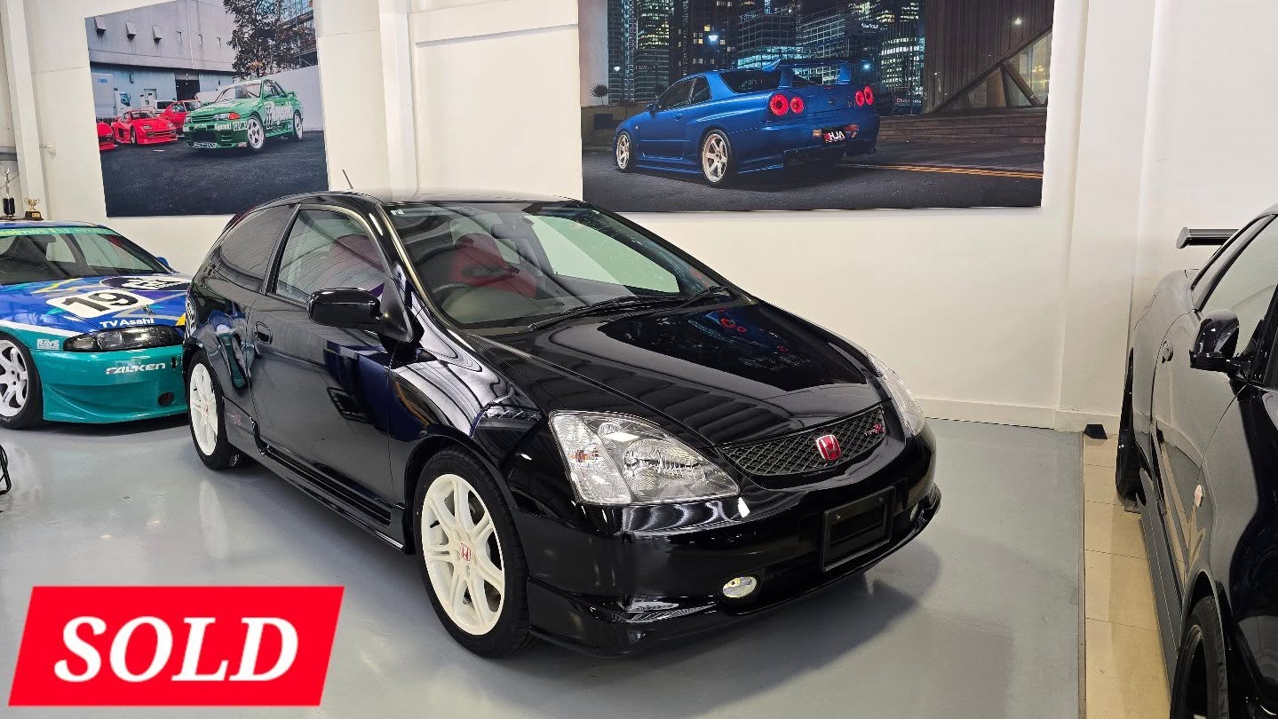 SOLD BEFORE IT EVEN TOUCHED THE SITE 🚨🔥
This might just be one of the lowest mileage EP3’s in the entire UK 🇬🇧
• 2002 Honda Civic Type R (EP3)
• Just 7,106 km (4,415 miles) from new 😳
• Auction Grade 4.5 A
• 1 owner in Japan
• Full documented history
Absolutely unreal condition inside, outside… and underneath (check out the chassis pics!) 💎
Another special one sold to a long-time client with a seriously next-level collection 🤝