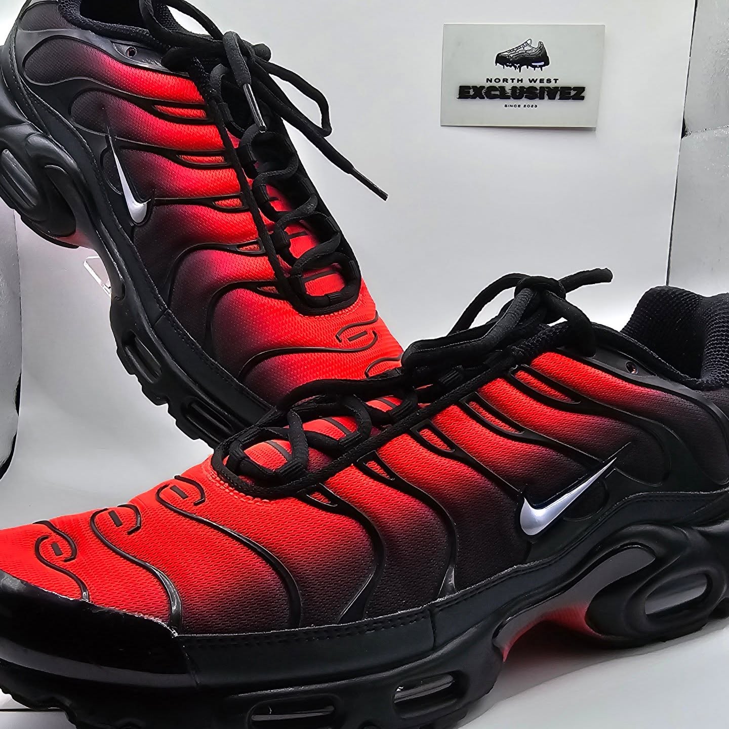 Black friday starts now...
A new pair of deadpools 🔴
Gonna have loads of stuff coming on tommorow at unbeatable prices
Everything will be on our website along with a black friday code
£140 on these
I cannot see them sticking around