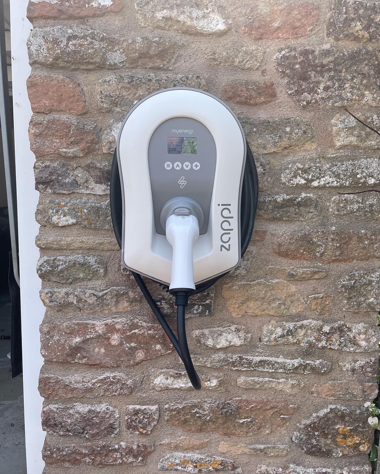 @myenergi #zappi #evcharger install in #shipham. Full #solarpv integration using #harvi. Customer waiting for his #tesla to arrive to make full use of the 2.4kw solar generation, Materials supplied by @rexelbath #electrician #sparkylife