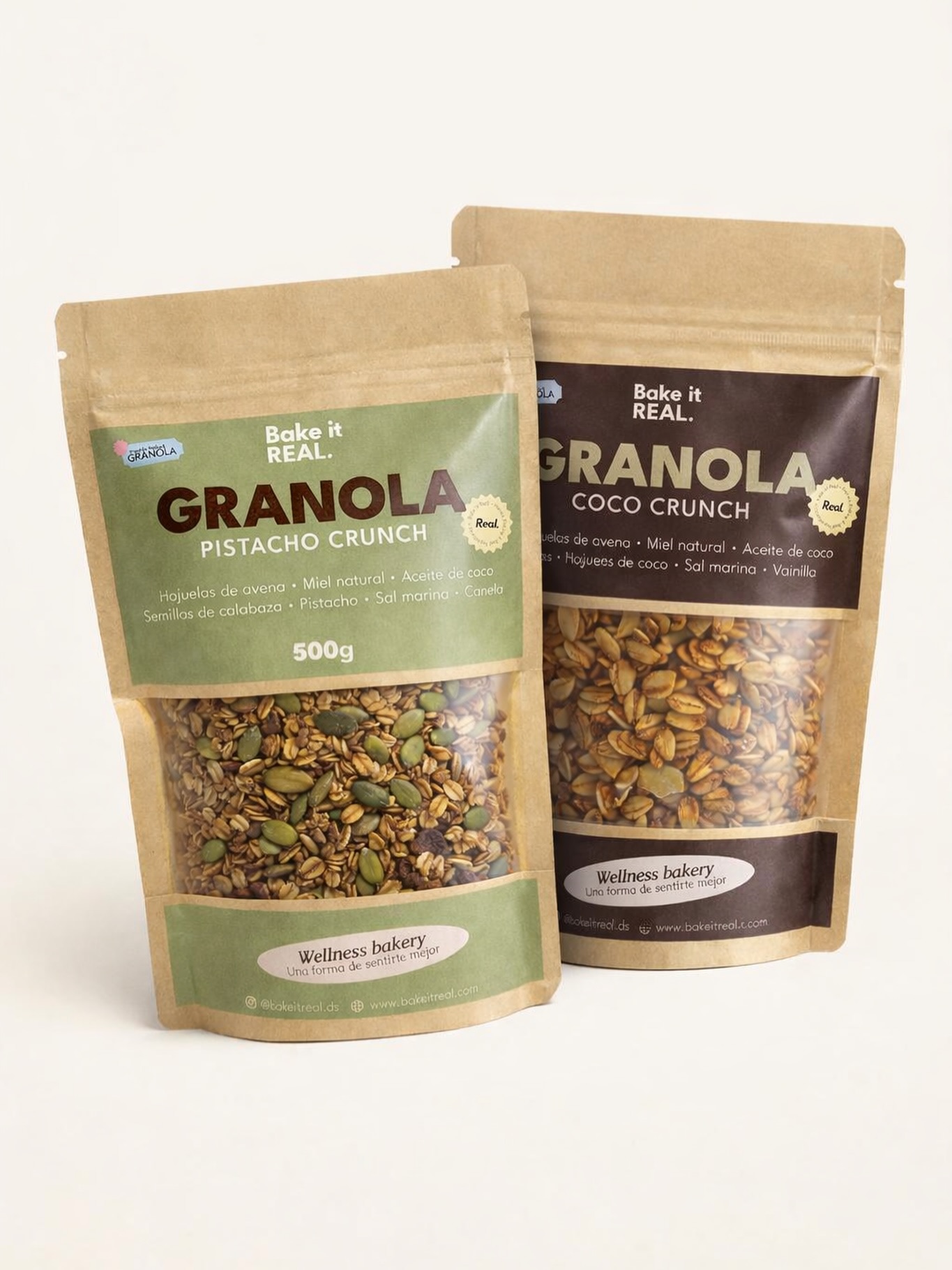 ¿Desayuno o snack preferido?
Pero para ser perfecto, tenía que nutrir, no generar picos de glucosa y ser balanceado al acompañarlo con proteína
Por eso su formulación es intencional:
fibra suficiente para alimentarte, no solo llenarte.