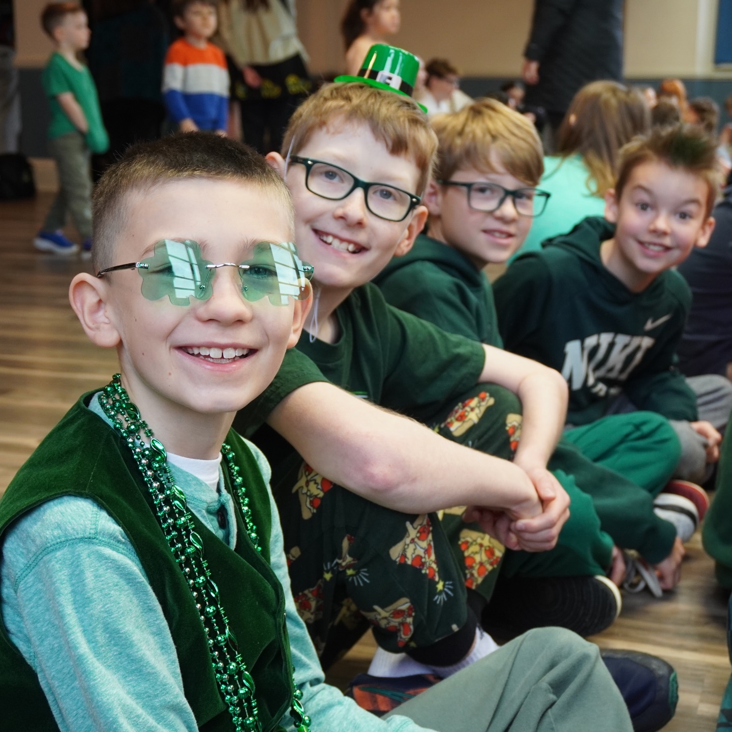 Happy St. Patrick’s Day! There’s a sneaky leprechaun—swipe right to find it! 💚☘️ #stpatricksday #irishdance