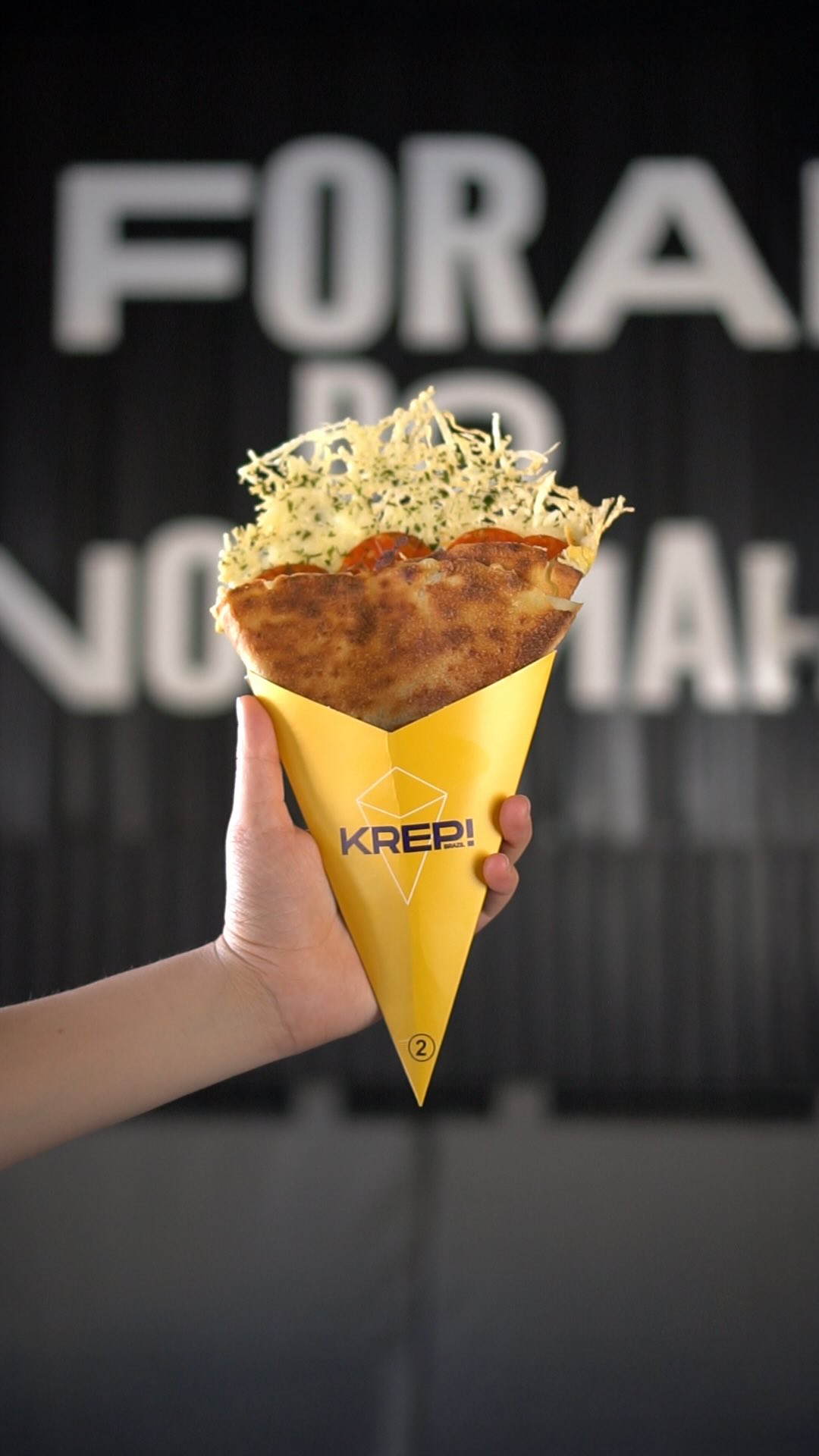 Praia, cidade ou na sala de casa…
tem coisa que combina com qualquer cenário 😌
📍Un. Sta. Rosália – Av. Pereira da Silva, 1217
📍Un. Campolim – Mercadão Campolim, box 104
💛 Consumo no local, delivery ou retirada
📲 Mais infos nos destaques!