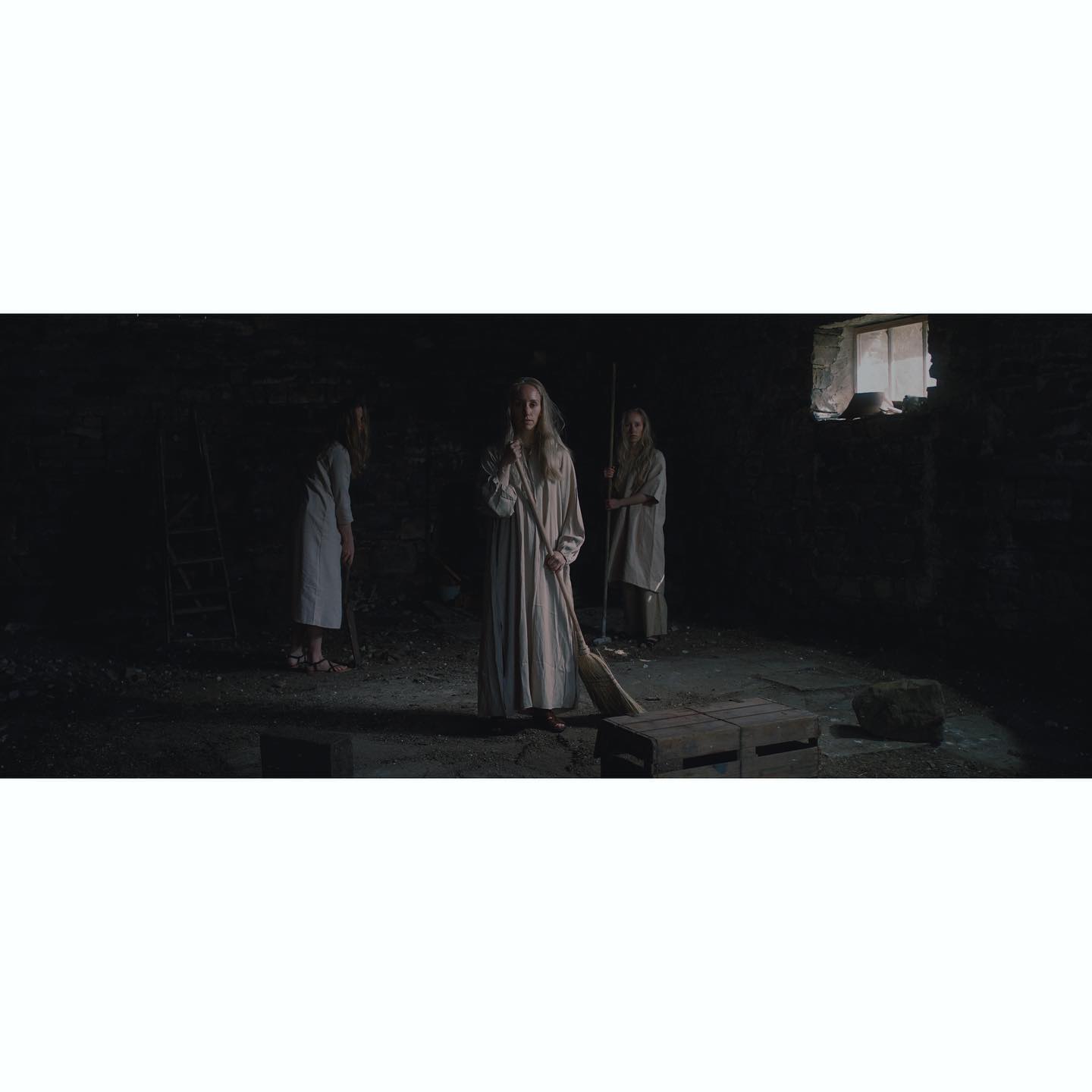 (2/3) A few screen grabs from a short film shoot this weekend in the Yorkshire Dales🎥
Once edited, the film will be 4:3 and black and white, but for the sake of the Instagram feed, here they are in 2.35:1 with a temporary grade😅
-
-
-
-
-
#cinematography #cinematographer #dop #dp #filmmaker #filmmaking #film #camera #directorofphotography #ursaminipro #blackmagic #shortfilm