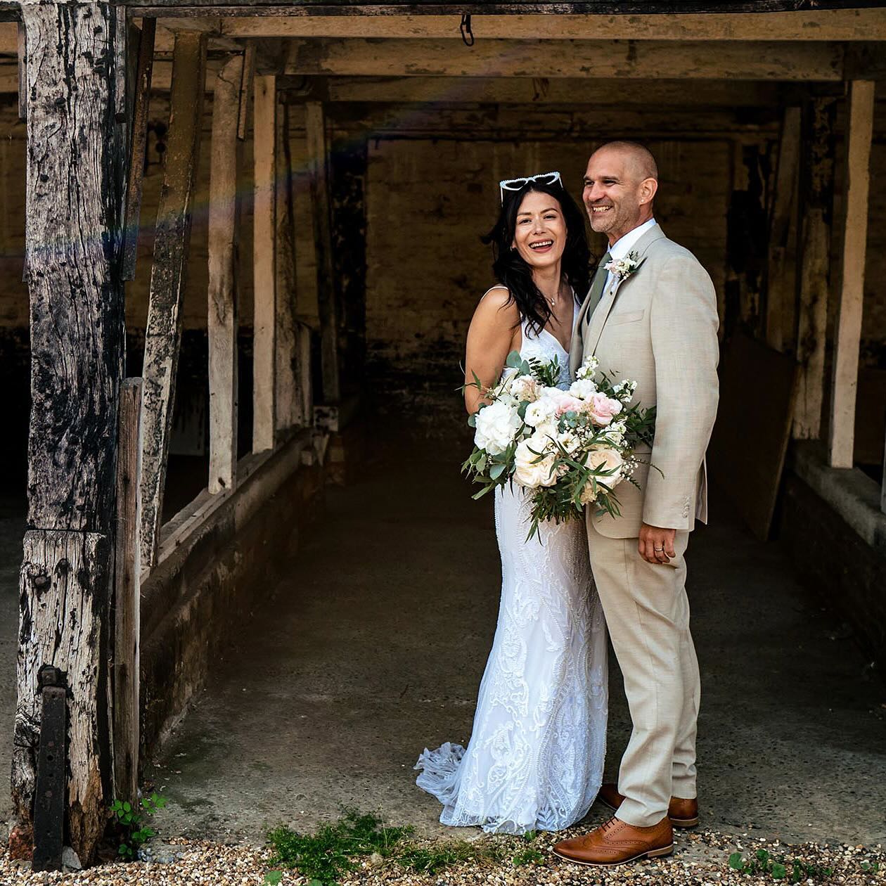 Kaileigh & Robert | Henham Barns | Suffolk ⚡️#henhampark #suffolkweddingphotographer #jeremyjamesweddings #documentaryweddingphotography #countryweding #relaxedweddingphotography