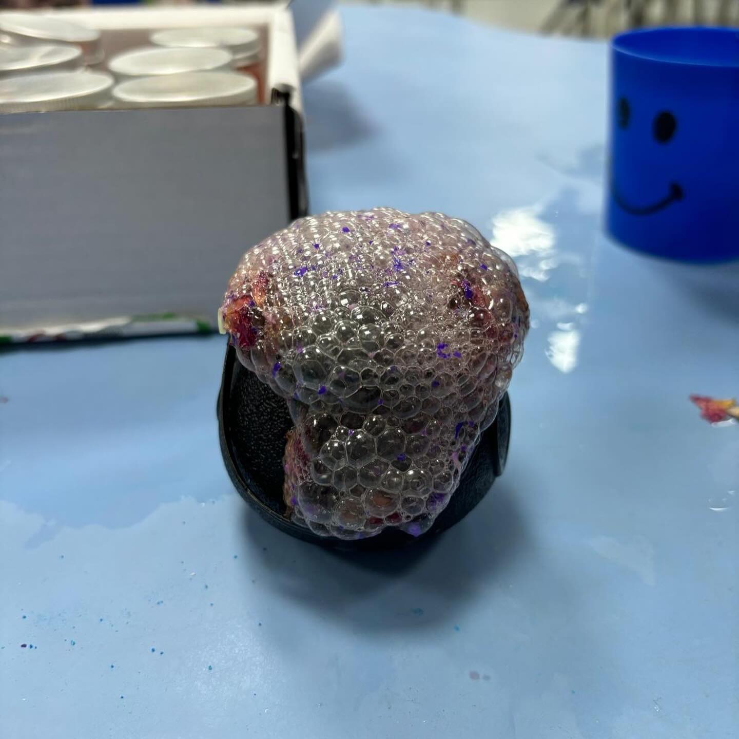 This morning we had a fab time creating our very own potions in mini cauldrons!! The children loved scooping the various ingredients together to create a fizzy eruption!! #butterfliespreschool #potionmaking #scienceexperiment #creativity