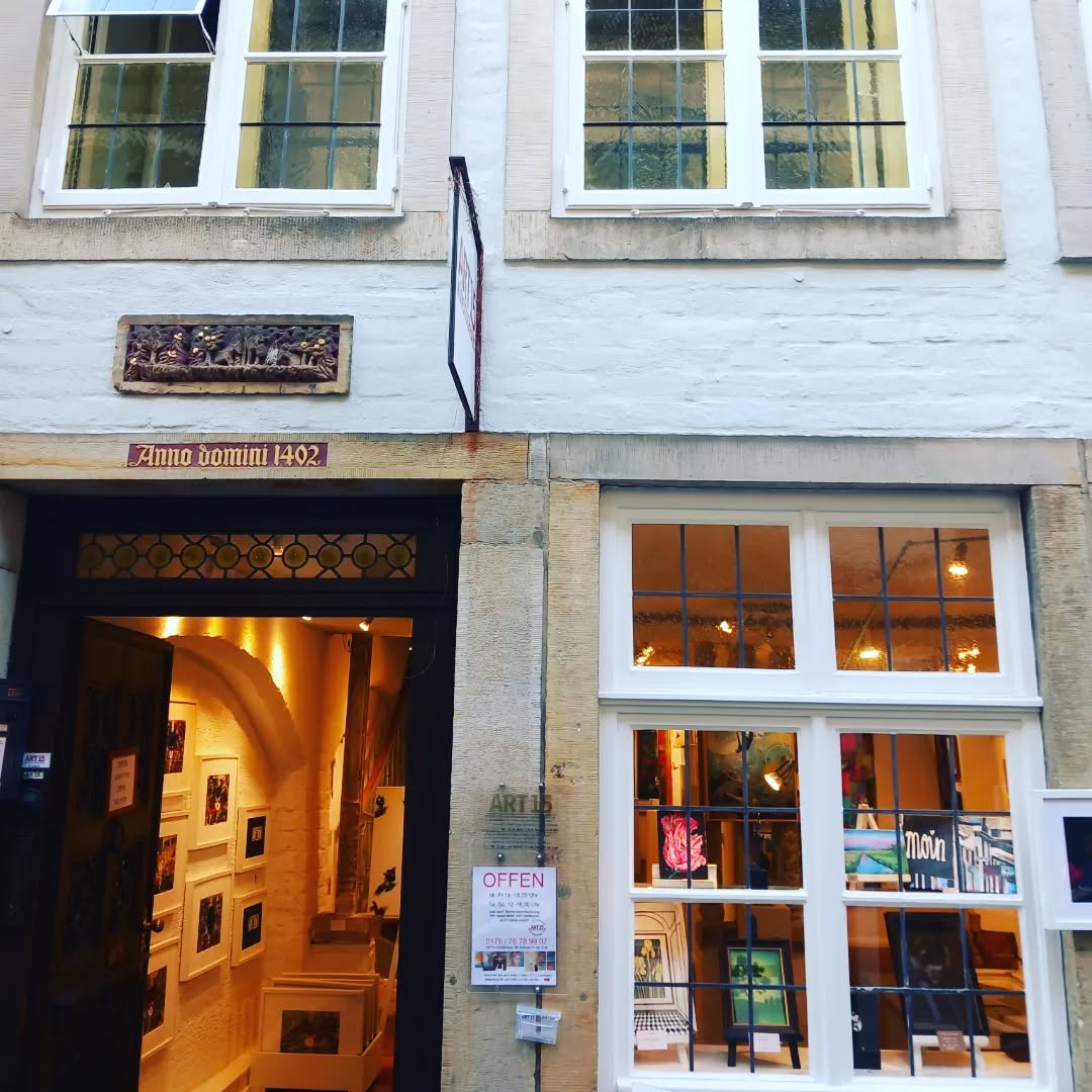 Hereinspaziert...
...In die Kunstwelt!
#Kunst #art #Galerie #schnoor #bremen