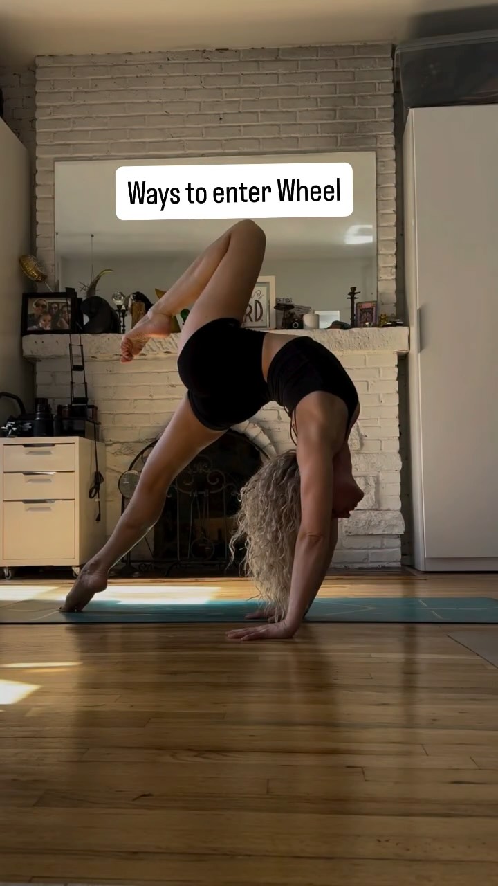 ✨ How many ways can you move into wheel? ✨
This Friday, 6–7:30pm UK time on Zoom, join my Art of Flex-Ability class. The focus isn’t just holding the pose—it’s exploring the transitions.
Being able to push up into wheel is just the start. The real magic happens in how you move in and out—practicing control, creativity, and sequencing. In my method, each class gives you the chance to blend technique and imagination, finding new ways to tell a story through movement.
Whether you want to refine your transitions, experiment with sequencing, or simply explore your creativity, this class is for you. Can’t make the live session? Recording is available.
Prerequisite: comfortably able to push up into wheel.
Book through the link in my bio or stories and come explore how the journey into and out of a pose can be just as exciting as the pose itself. 🌟
#FlexibilityTraining #CreativeMovement #WheelPose #ArtOfFlexAbility #MovementPractice