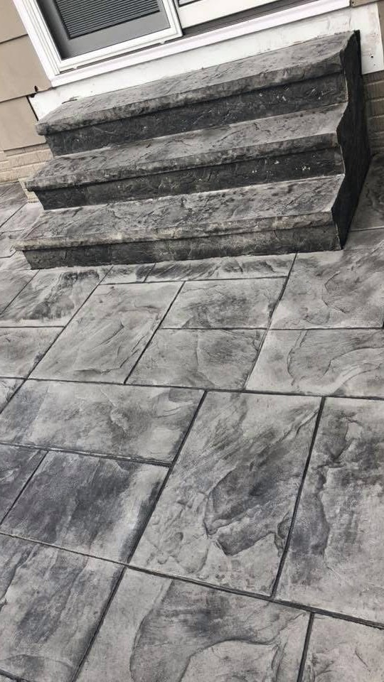 Spring is coming and it’s the perfect time to start planning your concrete projects 🌱
Amstutz Concrete is ready to help you build something solid before the busy season hits. Message us now to get on the spring schedule — spots fill fast!
#ConcreteWork #ConcretePatio #DesMoinesContractor #HomeImprovement #dsmconcrete