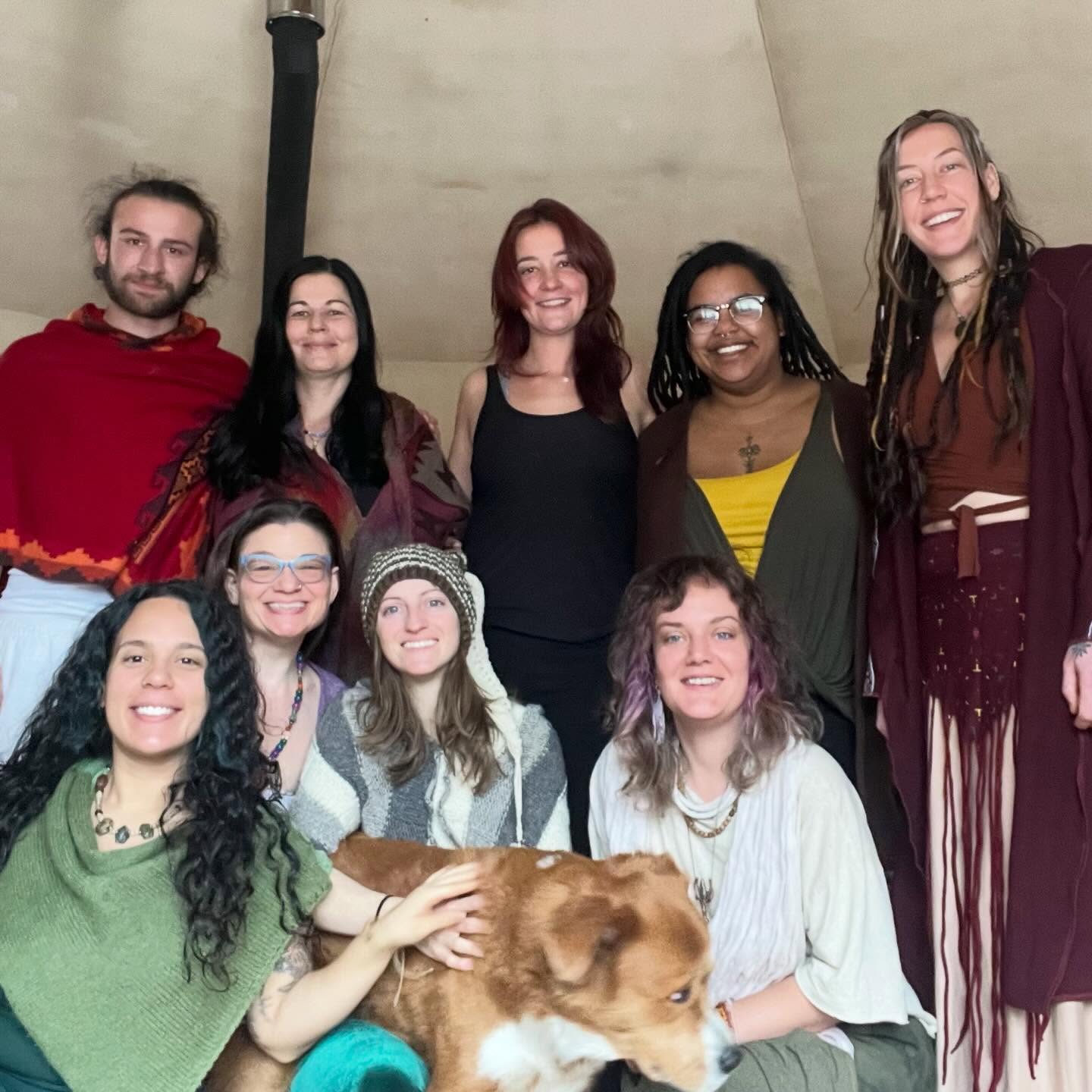 7 new people in the world who now carry kambo on their personal altar! couldn’t have gone better, couldn’t have had a more connected first group to train to self-serve kambo. wise humans. lots of honest prayers, willingness to learn, and readiness to welcome this next step with kambo.
i cried when i watched them serve themselves kambo for the first time. this medicine has transformed my physical and spiritual health. to give away my job.. to hand over the personal access to this gift from the jungle.. it was amazing to witness and guide. yall did great! wow!
thank you @keelia.ryan who shares the same values and level of experience with me.. thank you for being my second brain and second pair of eyes for this trainings. you are easy to love and to work with. having you by my side enriches my life and those who come work with me. we all are so glad to have you!
i feel in deep integrity and confidence with my work. i feel this towards those i trained this weekend. i am proud of them. i am happy for them. i feel fulfilled and right on time… i feel so happy to see people open to the jungles magic here in the states. the respect and integrity and fun in this group was very high and it inspires me.
i’m so pleased to be so well trained that i can pass this information on so people can work with kambo with respect for themselves + the frog + tribes, understanding of how this remedy works, and leave plenty of space for mystery and magic. thank you to all my teachers and friends who have talked to me about kambo, trained me, served me, and walked with me. there are too many hands that have gone into my personal training to list. you know who you are.
the spiral of wisdom flows on!
with all the love <3