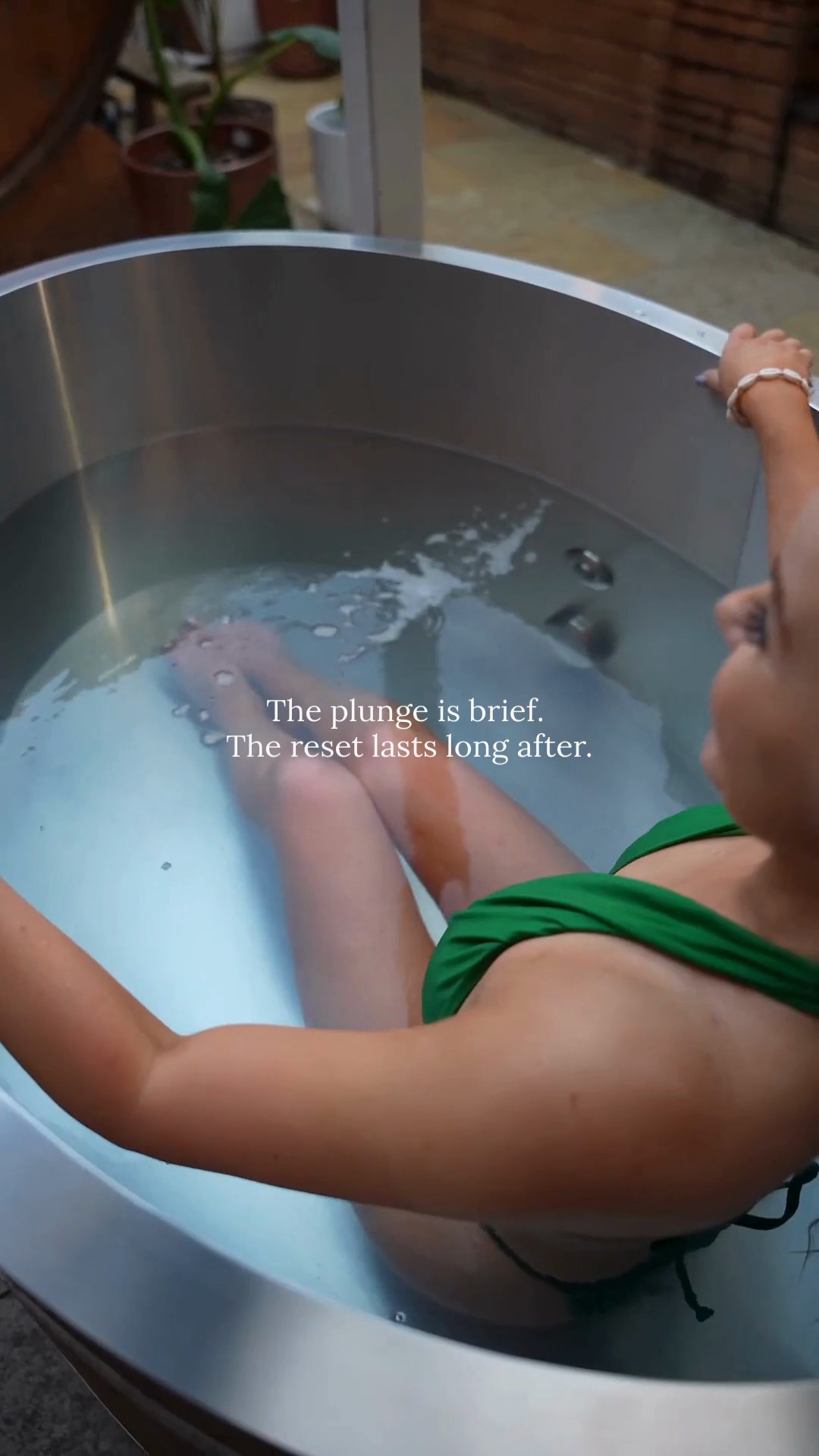 The plunge is brief. The reset lasts long after.
Cold therapy isn’t about endurance.
It’s about presence.
About meeting the moment, breathing through it, and letting your body show you what it can release.
Just a few intentional minutes in the ice can support clarity, circulation and a deeper sense of calm that follows you well beyond the water.
Whether you're seeking focus, emotional reset or simply a quiet challenge, the ice bath offers a powerful place to return to yourself.
Ready to experience the shift?
Tap the link in bio to book your therapeutic bathhouse session.
If you’d like to make this part of your weekly ritual, our bathhouse memberships are now open — offering consistent, accessible support for your long-term wellbeing.
#NovaHolisticSpa #ColdPlunge #ContrastTherapy #NervousSystemReset #HobartWellness #IceBathTasmania #HolisticWellness #MindBodyReset #TherapeuticBathhouse #WellnessMembership