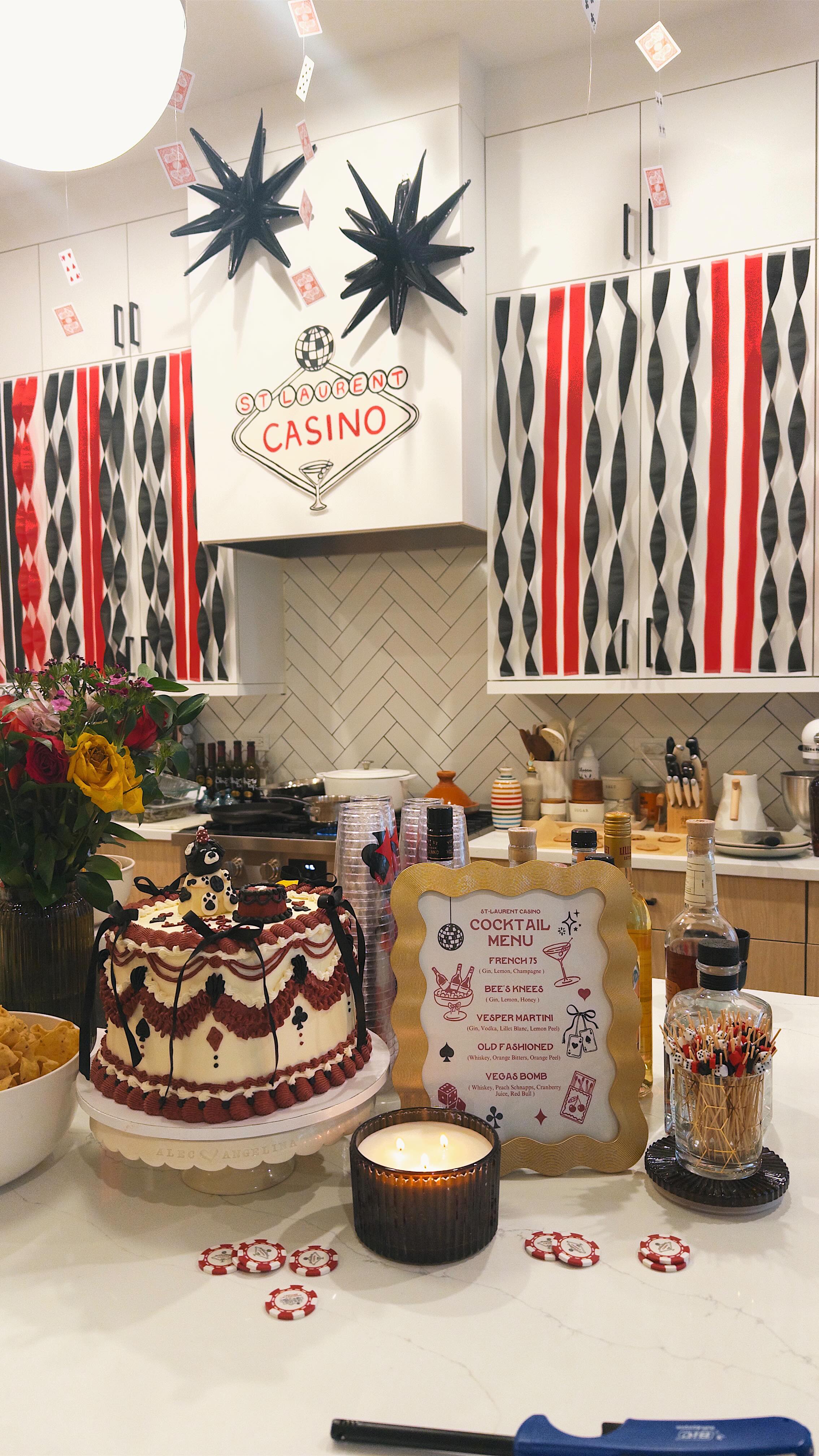 bid farewell to my roaring 20’s - betting on my 30’s! ♠️♥️♣️♦️🎰 #casinoparty #roaring20sparty
cake by @junedaycakes
cocktails by @cocktailsbycarolina
magic by @cardmagicrob