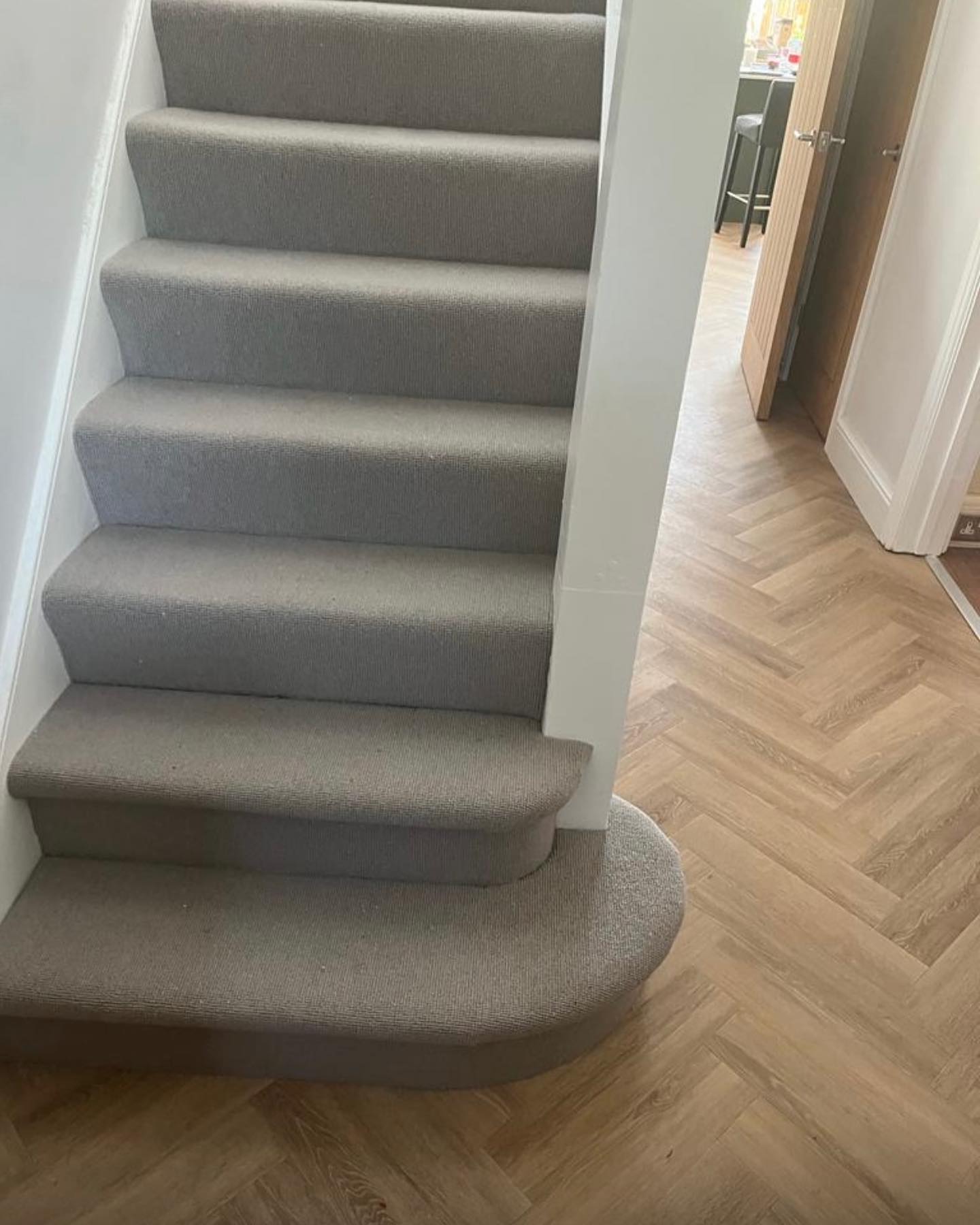 Cormar Pimlico carpet married nicely with Amtico Herringbone in Beckenham home.