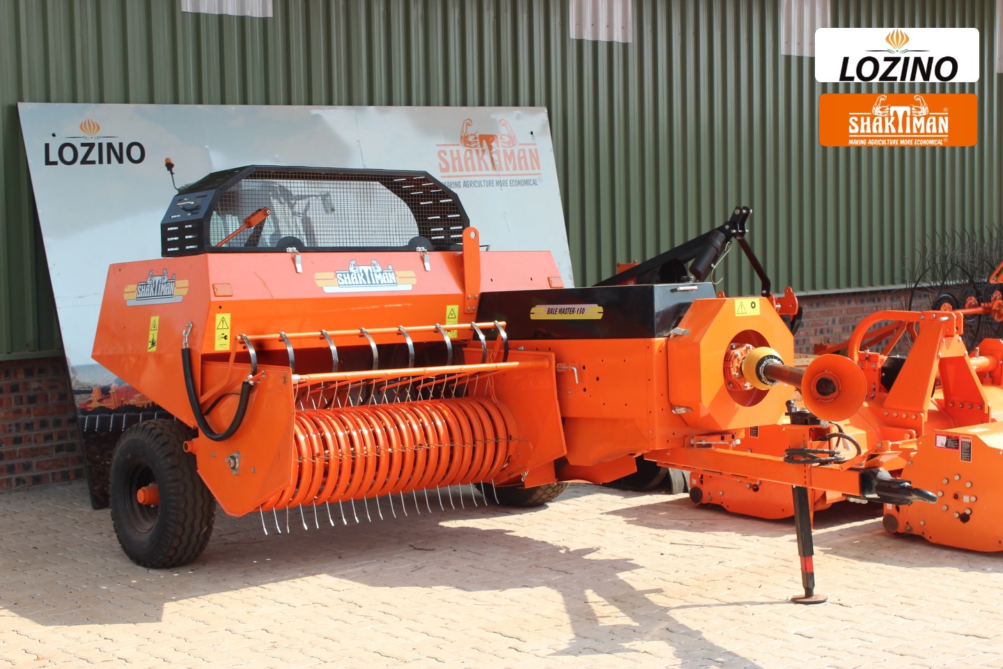 Why farmers love the Shaktiman square baler 🧨
✅compacts residues into into unifrom, dense, square bales for hassle-free storage & loading
✅Bales are easy to handle, stack ad move… saving you shed space and transport costs
✅Designed for efficient, fuel-saving work with tractors from 45+HP, depending on the model
✅Uses durable polypropylene twine or steel wire knots for strog, long-lasting bales
✅Digital bale counter helps you track production accurately in the field
Ready to see it working on your farm? Available at Lozino now!
Visit us at ART Farm / contact us for specs, quotes, and any other info you need.
