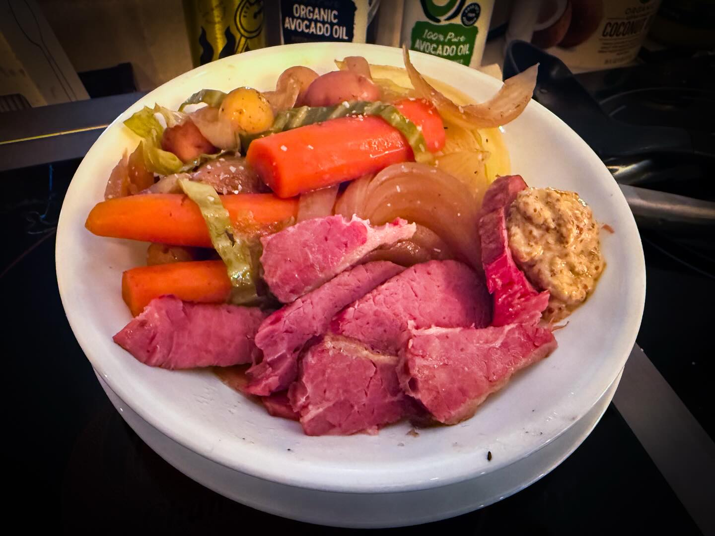 Top o’ the evenin’ to you! #CornBeefAndCabbage #StParicksDay ☘️