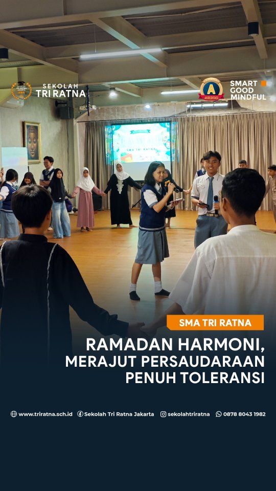 🕌 RAMAH (Ramadan Harmoni SMA TRI RATNA) @smatriratna berlangsung penuh kehangatan dan kebersamaan
Melalui kegiatan yang diinisiasi oleh OSIS SMA TRI RATNA, murid belajar membuka ruang kebersamaan, mempererat hubungan, dan menumbuhkan nilai toleransi di bulan Ramadan. Tidak hanya untuk internal sekolah, kegiatan ini juga menjadi jembatan untuk terhubung dengan teman-teman dari berbagai sekolah. 🌙🤝
Kami mengundang teman-teman murid dari sekolah lain sekitar lingkungan sekolah untuk ikut bergabung, berbagi cerita, bermain bersama, hingga berbuka puasa bersama, dan merasakan hangatnya kebersamaan dalam perbedaan.
Dari kebersamaan sederhana ini, tercipta pengalaman bermakna, membentuk pribadi yang lebih terbuka, peduli, dan penuh toleransi.
Bergabunglah bersama kami di Sekolah Tri Ratna!
🔗 psb.triratnaschool.sch.id
☎️ +62 878-8043-1982
SMART • GOOD • MINDFUL
#sekolahjakarta #sekolahbuddhajakarta #sekolahtriratna #sekolahjakartabarat #mindfulschool