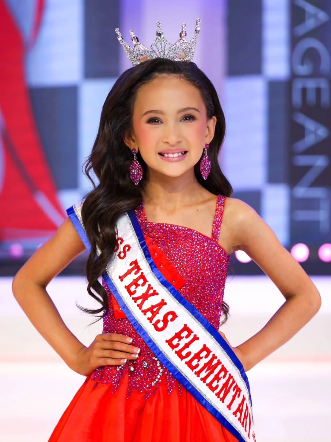 🌟👑 CONGRATULATIONS👑🌟
Big congratulations to TCM Girl, Chloe, for winning Miss Texas Elementary 3rd grade! We are so proud of her and excited to see what she accomplishes this year with her platform, Chloe Cares ❤️.
Congrats, minion! I cannot wait for our next adventure! #thecrowningmoment #queen #winning #coaching #pageant @chloe.dela.cruz @burroughs.amb