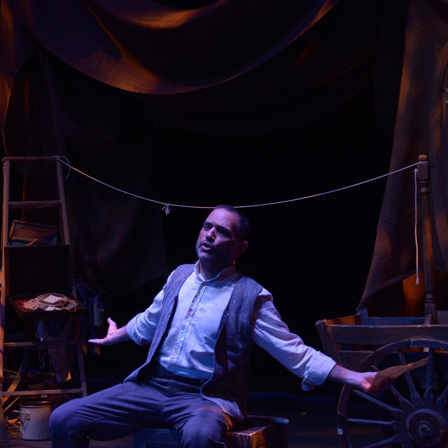 I’ve been working on several shows simultaneously this past month, but the first one to make it to the opening night finish line is “Proving Up” by Missy Mazzoli! Part of Opera Las Vegas’ Women Composers Festival, this contemporary horror opera posed some interesting challenges with a tennis court style stage, a limited budget, and two weeks to go from inspiration to finished product. This found object set was a ton of fun to source and arrange into this spooky little world. This also marks my first time photographing my own design work, and I’m quite pleased with the results! #scenicdesign #scenicdesigner #opera #horroropera #womencomposers #eatmoreartvegas #blackbox #theatrephotography #unlvfineartsalumni