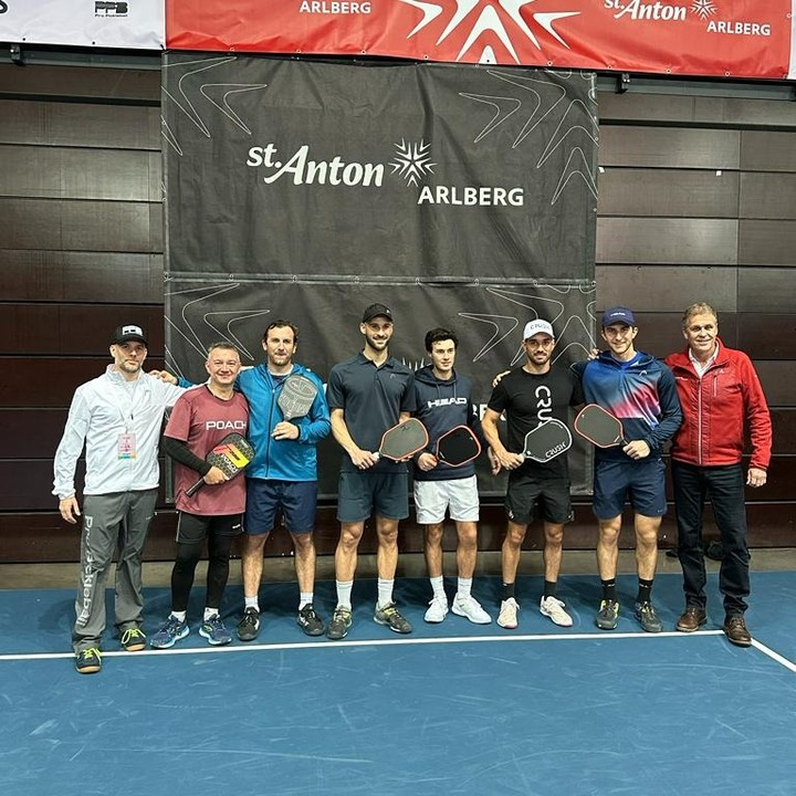 Such a great Weekend! Thank you @pro_pickleball_at @pickleballglobal for having me.
Great matches against outstanding players like @bjorngyllenvind @maurogarcia_pb @matimatic.pb and met so many wonderful people like @silvia.fumina @papperoni @thomasfabian6501 @pickleballostermiething @sayitpeter and all the others!
A big thank you to Frederico Pasquali for playing doubles with me and leading me to the silver medal in men`s doubles 4.0
Last but not least thank you so much @hotel_die_arlbergerin for the warm welcome and the great hospitality! I will come back for sure!