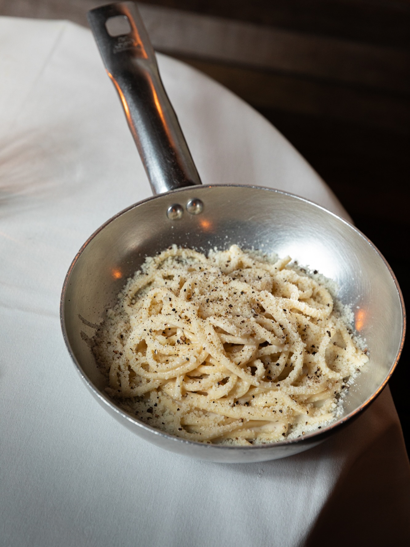 Cacio e Pepe.
Nothing extra. Nothing missing.
La semplicità perfetta
.
.
.
#linguinitrattoria #italianrestaurantamsterdam #foodieinamsterdam