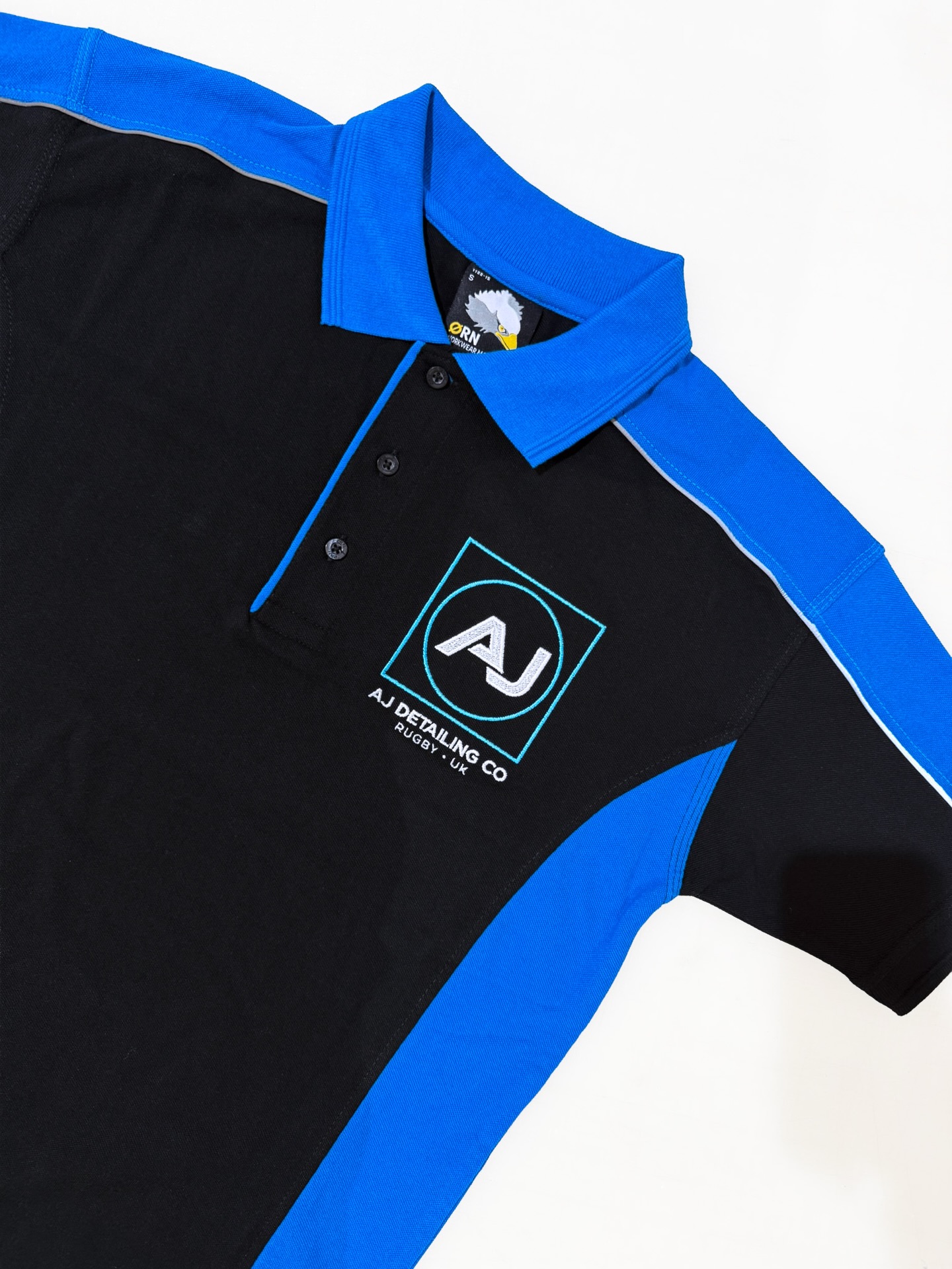Custom branded ORN Polo Shirt for new local business - AJ Detailing • Rugby UK @aj_detailing_co
Give your company the visual identity it deserves, with high quality garments, professionally embroidered in house at Wizard Embroidery
📞 01788 833020
📧 wizardembroidery@hotmail.com
www.wizardembroidery.co.uk
#workwear #uniform #embroideredworkwear #branding #cardetailing