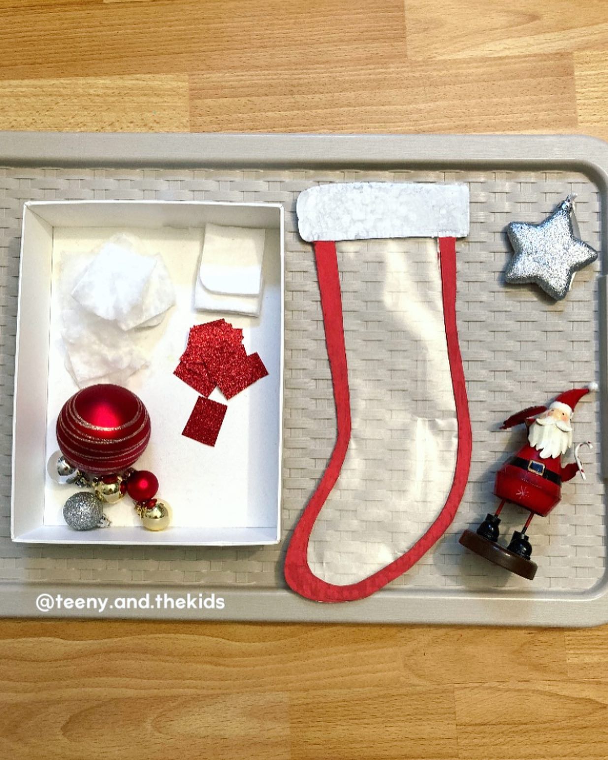 𝗦𝘁𝗼𝗰𝗸𝗶𝗻𝗴 𝗖𝗼𝗹𝗹𝗮𝗴𝗲 - 𝗯𝗮𝗯𝘆 𝘃𝗲𝗿𝘀𝗶𝗼𝗻! ✨🧦❤️
Here’s a festive way to engage your tinies with different textures, shapes and colour ✨🤩
IDEAS:💡
Any Christmassy shape makes lovely decor🎄 You can try making bells, trees, a santa outline, ribbons, angels, holly, etc. Lots to imagine!
🎥 Check out our latest Reel for the step by step to create these 😃👍🏻🔢
My 16mth old loved sticking everything on there so I’ll definitely add more textures next time 😍❣️🛑🔺🔻🟥🔴
When big sis came home and found this set up, she happily completed it for him and hung it on the tree 🤩✨🎄
⚠️ Obviously, any small parts (like these little baubles) require 100% supervision 👀💯
So …. what are you going to make? 😃
Let us know! 👍🏻🤩
.
.
.
#christmasstocking #collage #craftsforbabies #kreativmitkindern #kidsactivities #earlyyearseducation #recyclerpourjouer #collageforkids #montessori #craftychristmasornament #fantasyhasreallynolimits #diychristmas #diychallengederwoche #funbudgetplay #completementcraft #basteln #minimakermonday #recycleandplay #festiveplayalltheway #bastelnmitkindern #funlovingcrafts #createrecycleandplay #letscardboard #kidscraftsagram #kidscrafts101 #manualidadesparaniños #easycrafts #playandcreatetoday #babycrafts #activitenoel