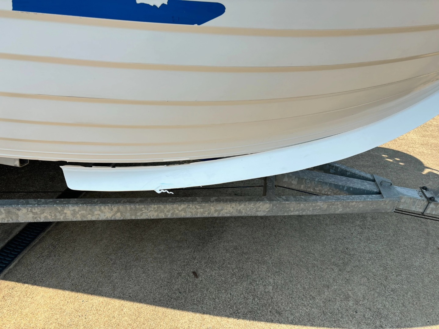 Reweld of a spray chine that had taken a hit 💥🚤🫢
.
.
.
.
#repair #repairservice #polyethylene #gladstoneregion #gladstone #plasticwelding #polycraft #sunswelding