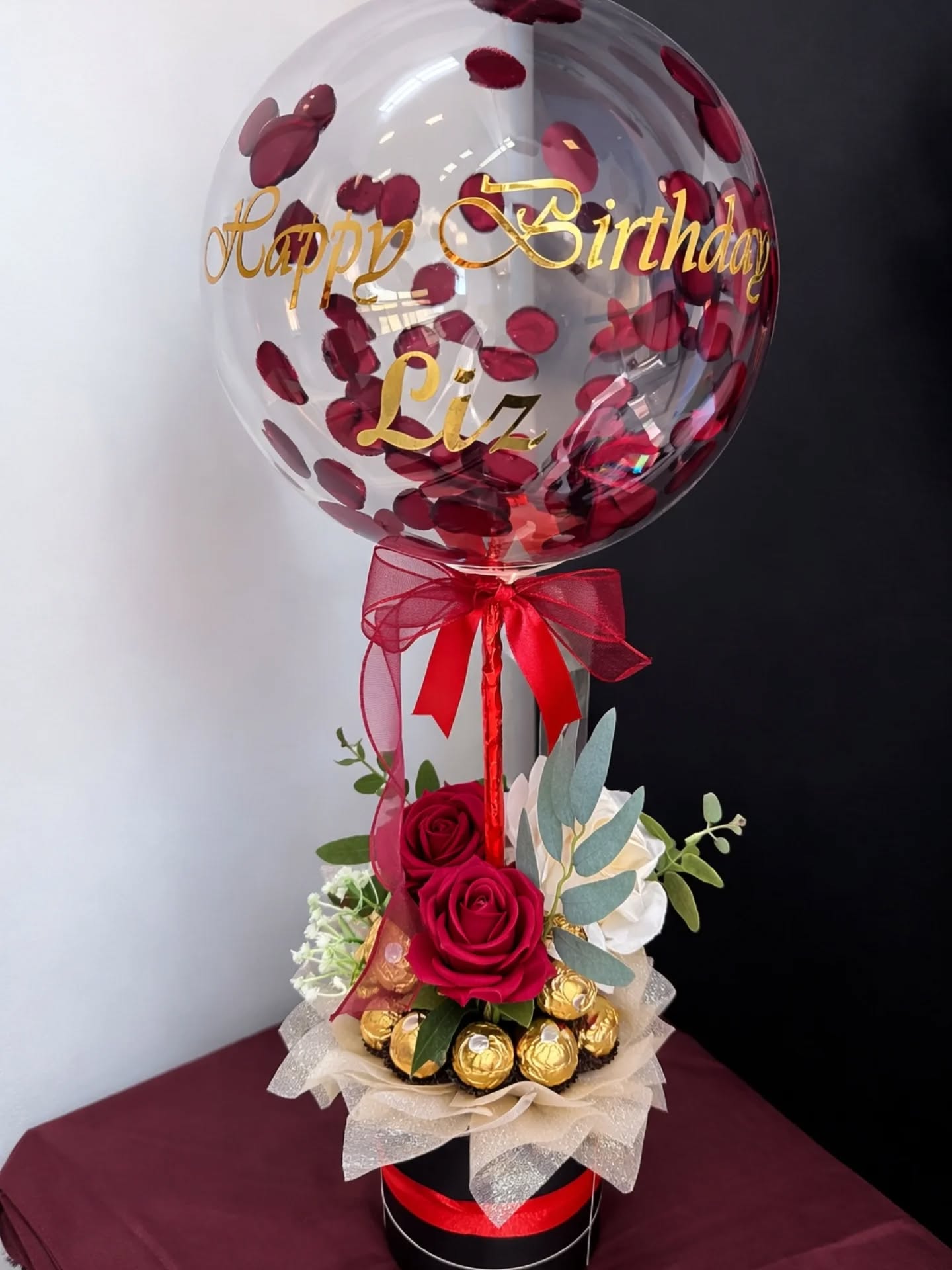 ✨ A sweet birthday surprise ✨
This custom balloon arrangement was created to celebrate Liz’s birthday 🎂
A bubble balloon filled with rose petals, golden details, chocolates and flowers to make the moment extra special.
The birthday girl is such a lovely and adorable person, and it was truly a pleasure creating this piece for her celebration.
Pop & Party
Balloon decor & party vibes 🎈
#HalifaxEvents
#HalifaxNS
#DartmouthNS
#BirthdaySurprise
#balloondécor