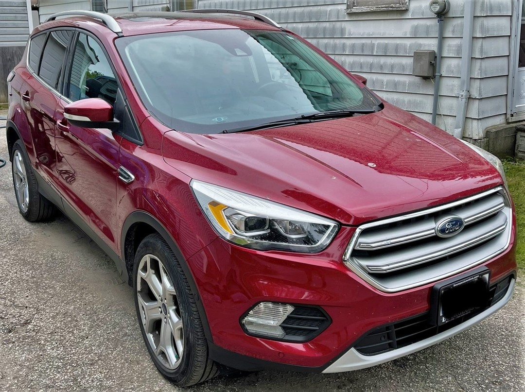 Last weekend, we took our show on the road! From London to Barrie, we made our mark by erasing marks.
Whether you're looking for a quick wash, wax, vacuum or full detailing, we've got you covered.
Head on over to our website to book your appointment.
www.diamonddetailingbychris.com
You can also dm us here or call/text 437.217.7479 for all your questions or booking needs.
#diamonddetailing #detailing #autodetailing #detailersofinstagram #detailingworld #carwash #cardetailing #interiordetailing #beforeandafter #transformation