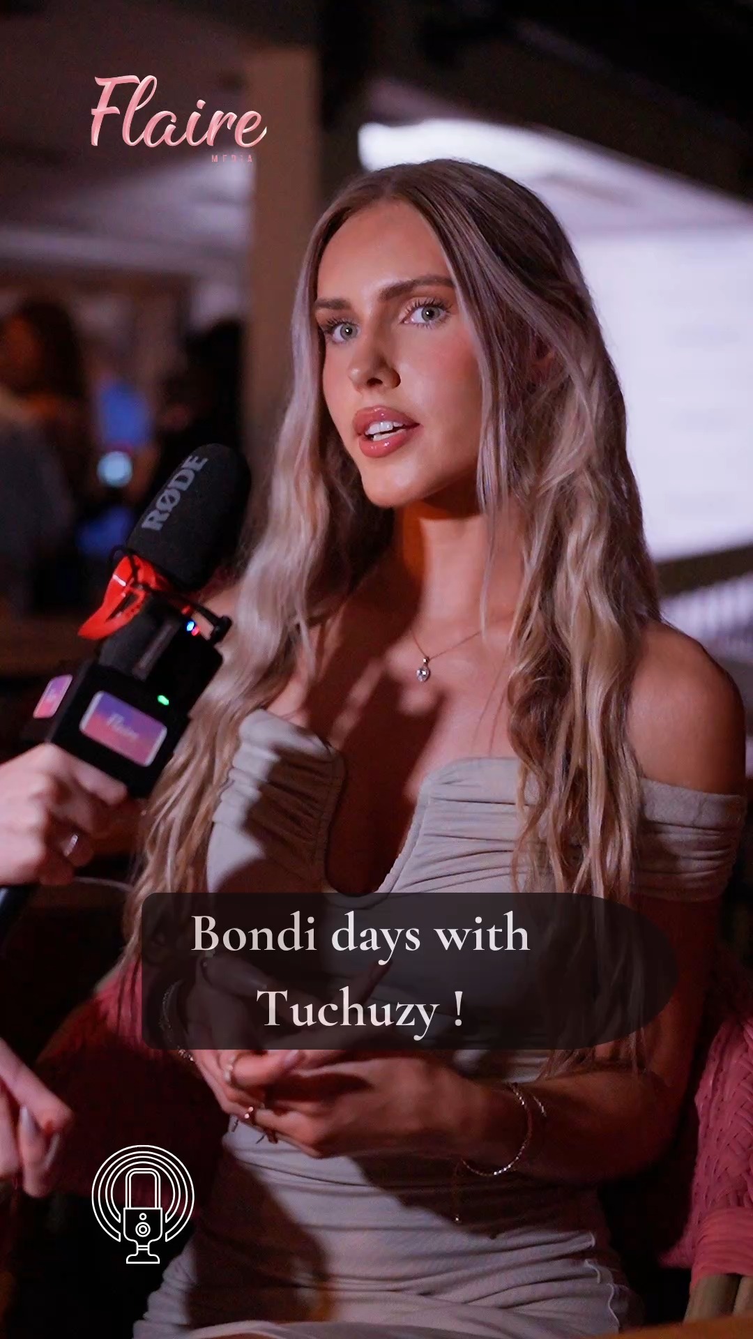 ✨ Harmony from Flaire chats with Hailey O’Hara — and it’s love at first sight with her Tuchuzy dress. She’s all about that beachy, summery vibe, and this look captures it effortlessly. Sun-kissed, relaxed, and made for Bondi days 🌊☀️💫 @flairezine @hailshlo @harmony__gracee @tuchuzystore @pelicanosydney @garywholmes_ @vivek.dasgupta