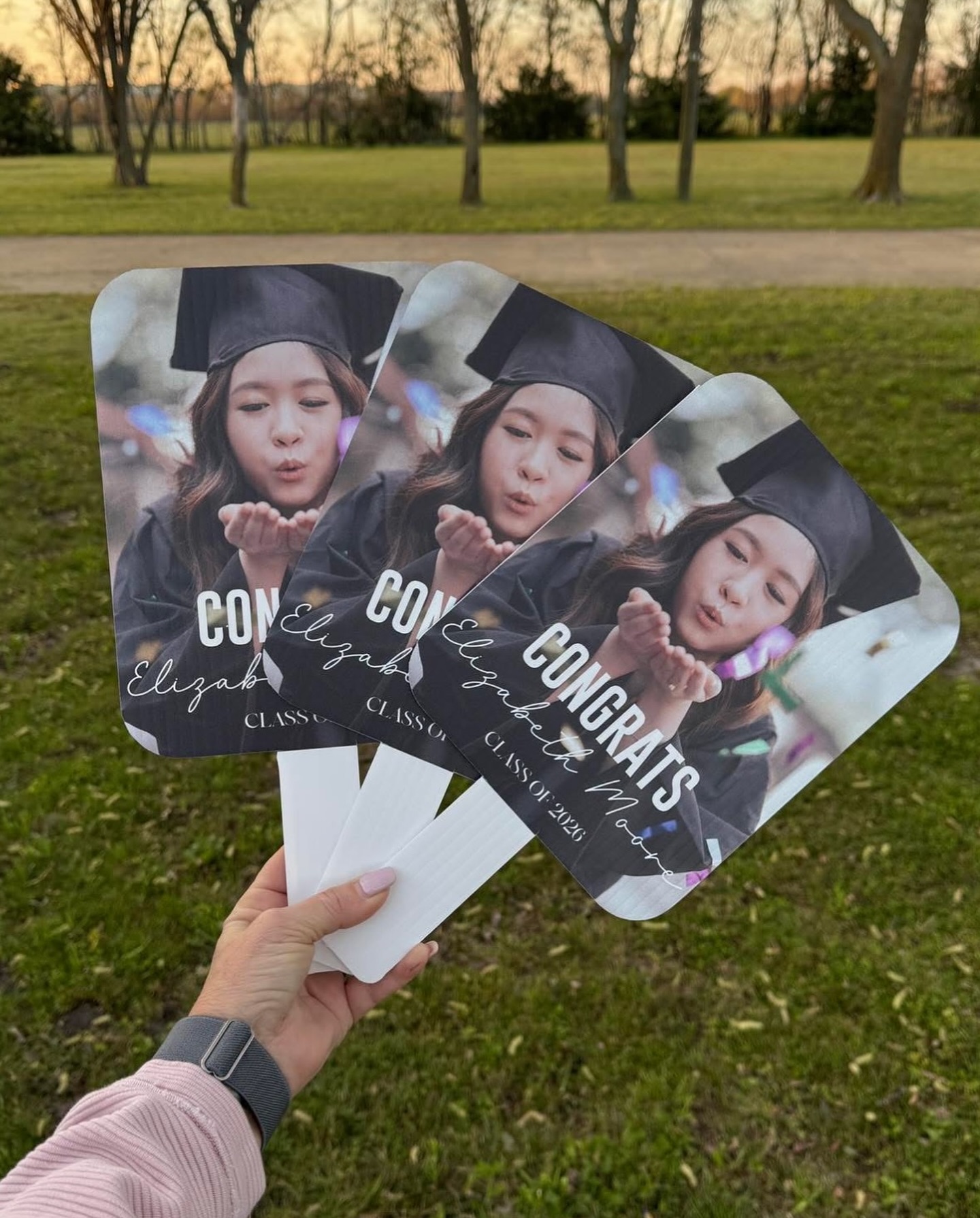 Who wants a customizable grad fan for those hot June ceremonies? 🙋🏻♀️
Details available tomorrow.