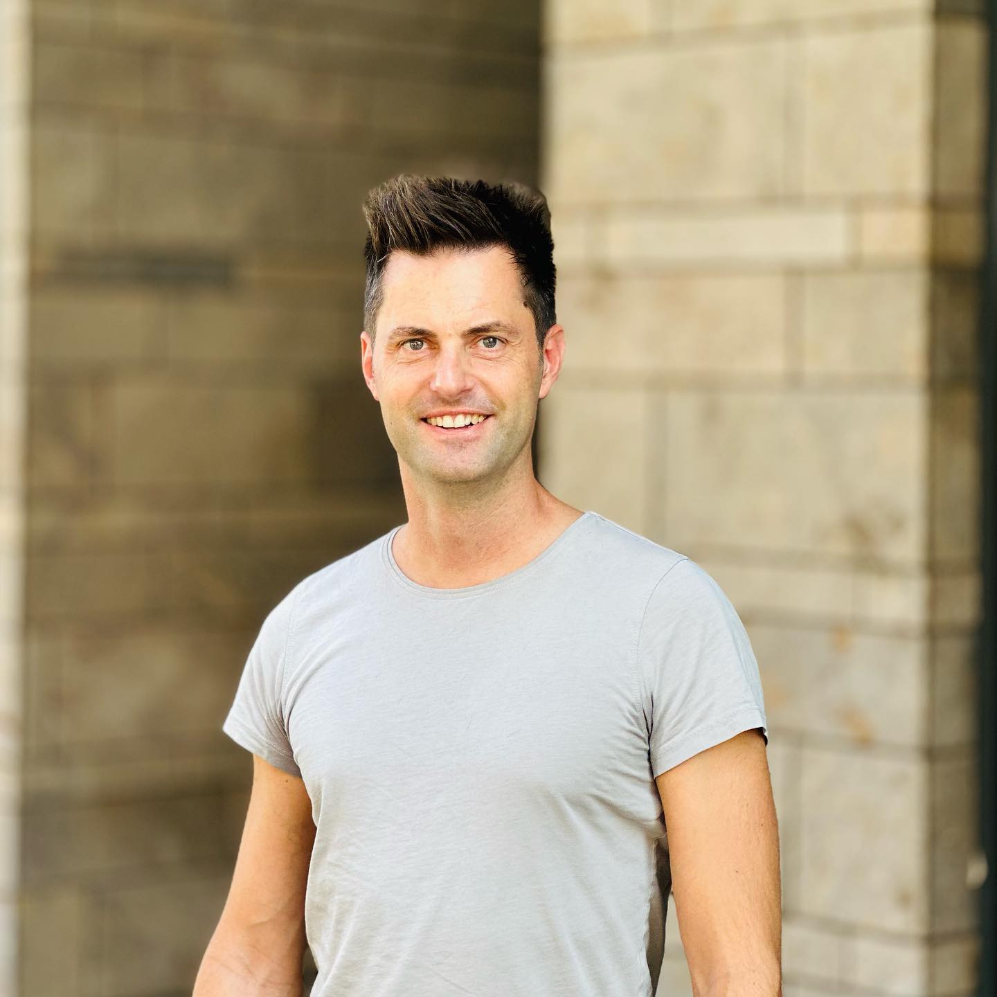 The place to be.
#wirschneidendortmund
#ctmstr #cutmasterdortmund #friseurdortmund #glynt #hair#haircolor #hairdresser #beauty #wow#dortmund #phönixsee #frisuren #hairstylist #frisur #style #happy #love #fashion #frisurentrends #haircut #frisurenideen #schön #haare