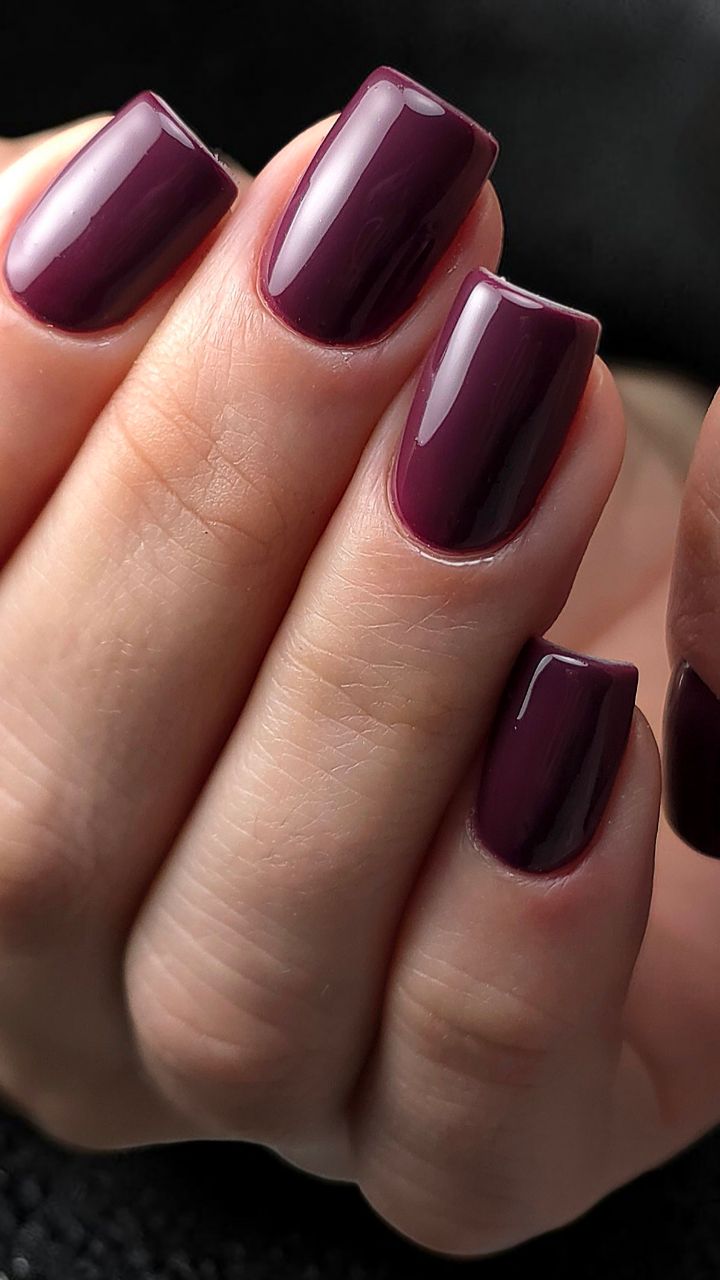 Hopefully last dark set! We need spring So baddddd 🎀✨️
#alliston
#elegantnails
#darknails