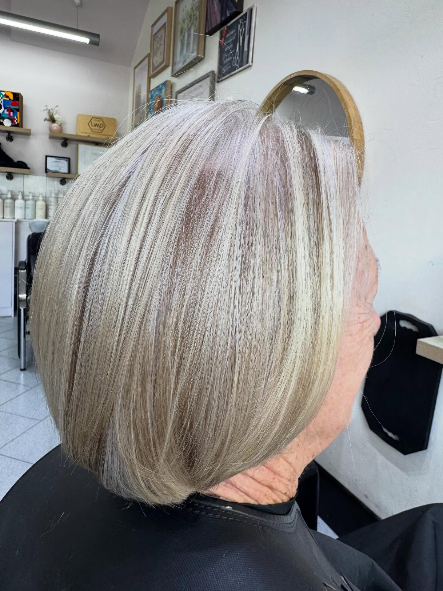 3 colour tone - 1/2 foils - Cut Bw -✨☀️👌💛✨ 🤞 #neutralbay #kurrabapoint #milsonspoint #mosman #cremorne