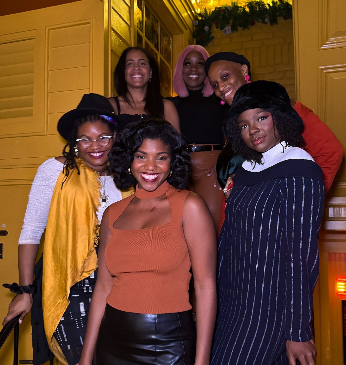 Grateful for the best friends ever!! They make me feel so special. They support me, show up for me, keep me calm when the world tries to test me, and love me hard. Thanks for making this birthday a great one! 🥰💜