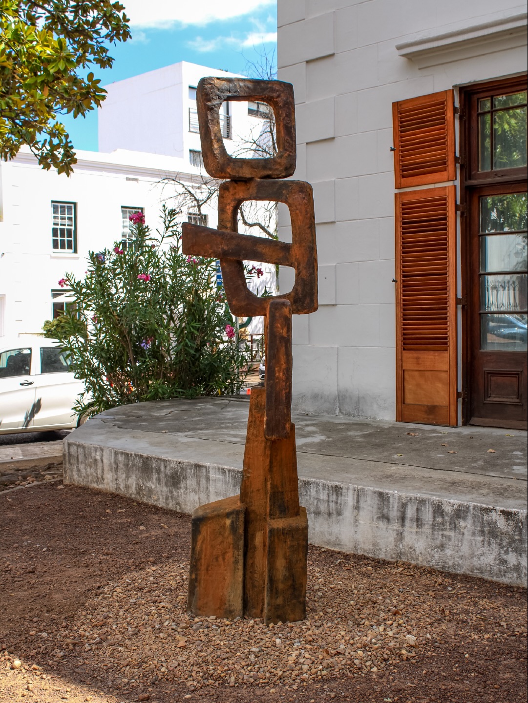 A BEGINNER’S MIND by Josefine Winding
2026 | Reinforced polystyrene coated in fibreglass and epoxy | Corner of Church Street & Drostdy Road
“My work revolves around points of balance — the balance between the asymmetrical and the symmetrical, between the angular and the organic, between light and shadow. These tensions exist simultaneously, creating a quiet dialogue within the form. Rather than seeking perfection, I am interested in the moment where opposites meet and hold each other in equilibrium. Light is not separate from the sculpture; it is an essential part of it. As daylight moves across the surface, the work continuously transforms, revealing new contours and shifting perceptions. The sculpture, therefore, exists in an ongoing relationship with its surroundings, never fully fixed, always becoming. In creating this piece, I worked with a beginner’s mind, allowing the body to guide the process rather than the intellect. My approach is intuitive, responding to what emerges in the moment. The quieter my thoughts become, the clearer the form can appear — as if the sculpture already exists and simply needs to be uncovered. Through the process, I reconnect with a sense of play and with my inner child. Play becomes a method of discovery: a way of working beyond control, expectation, and certainty. By trusting curiosity and experimentation, the work unfolds organically, shaped as much by spontaneity as by intention. The sculpture invites a slowed perception, encouraging the viewer to experience balance not as stability, but as a living, changing state.” - @josefine_winding
A Beginner’s Mind sculpture is on loan from Villa Verde gallery, Farm 1211 Johannesdal 7681 Stellenbosch, Western Cape, South Africa; Phone +27 (076) 137 2740; Email lc@villaverdesouthafrica.com.
Learn more → sost.co.za/artwork/a-beginner’s-mind
Dreamscapes - Form and space through curious eyes curated by Dr Mike Mavura @mikemavura_| 26 February 2026 – 30 January 2027
Presented by the Stellenbosch Outdoor Sculpture Trust, @visitstellenboschnow, and proud patron, Private Clients by Old Mutual.
#SOST #Dreamscapes #Stellenbosch #JosefineWinding #wealthcurated
